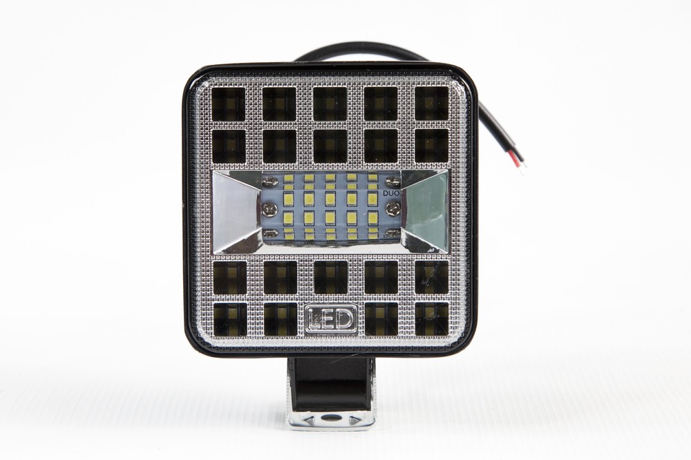 Фара противотуманная тюнинговая 12V/24V 29 LED GRANDE LIGHT (квадрат, рассеиваемый свет)
Фара противотуманная тюнинговая 12V/24V 29 LED GRANDE LIGHT (квадрат, рассеиваемый свет)