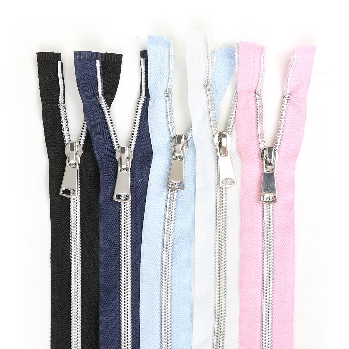 Молния MaxZipper декоративная спиральная 50 см ассорти 2 5 цветов по 2 шт, Розовый;белый;голубой;синий;черный, ДЕК.N5.45.АСС.1_MAGCALL
Молния MaxZipper декоративная спиральная 50 см ассорти 2 5 цветов по 2 шт, Розовый;белый;голубой;синий;черный, ДЕК.N5.45.АСС.1_MAGCALL