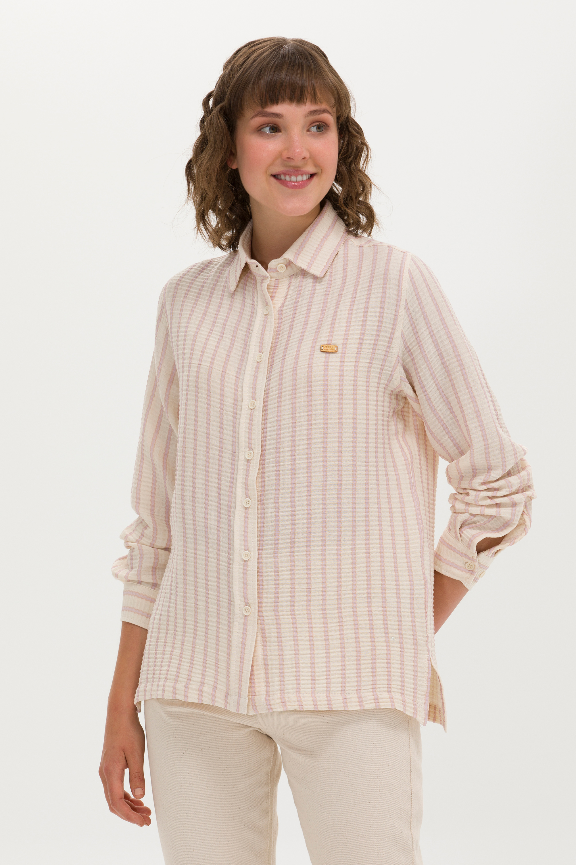 Рубашка женская U.S. POLO Assn. G082SZ0040AKALIN белая 34, Белый, G082SZ0040AKALIN
Рубашка женская U.S. POLO Assn. G082SZ0040AKALIN белая 34, Белый, G082SZ0040AKALIN