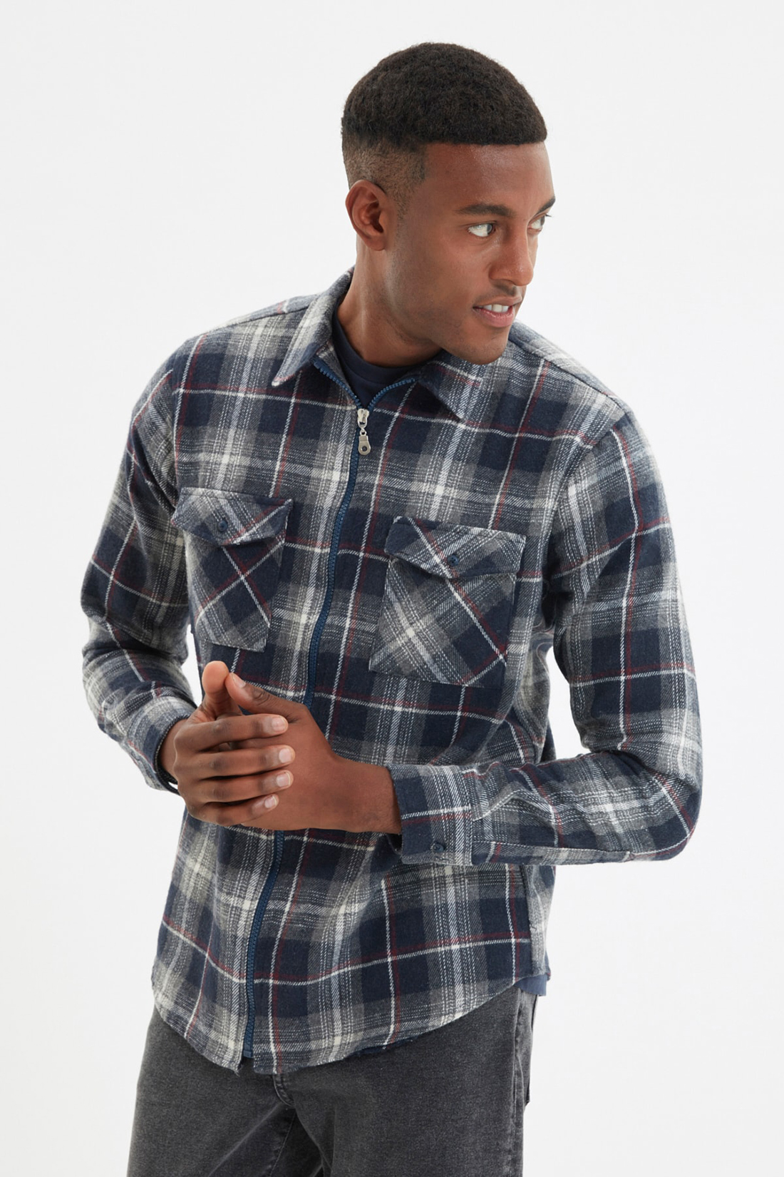 Рубашка мужская Trendyol TMNAW21GO0019 синяя S, TMNAW21GO0019 
Рубашка мужская Trendyol TMNAW21GO0019 синяя S, TMNAW21GO0019