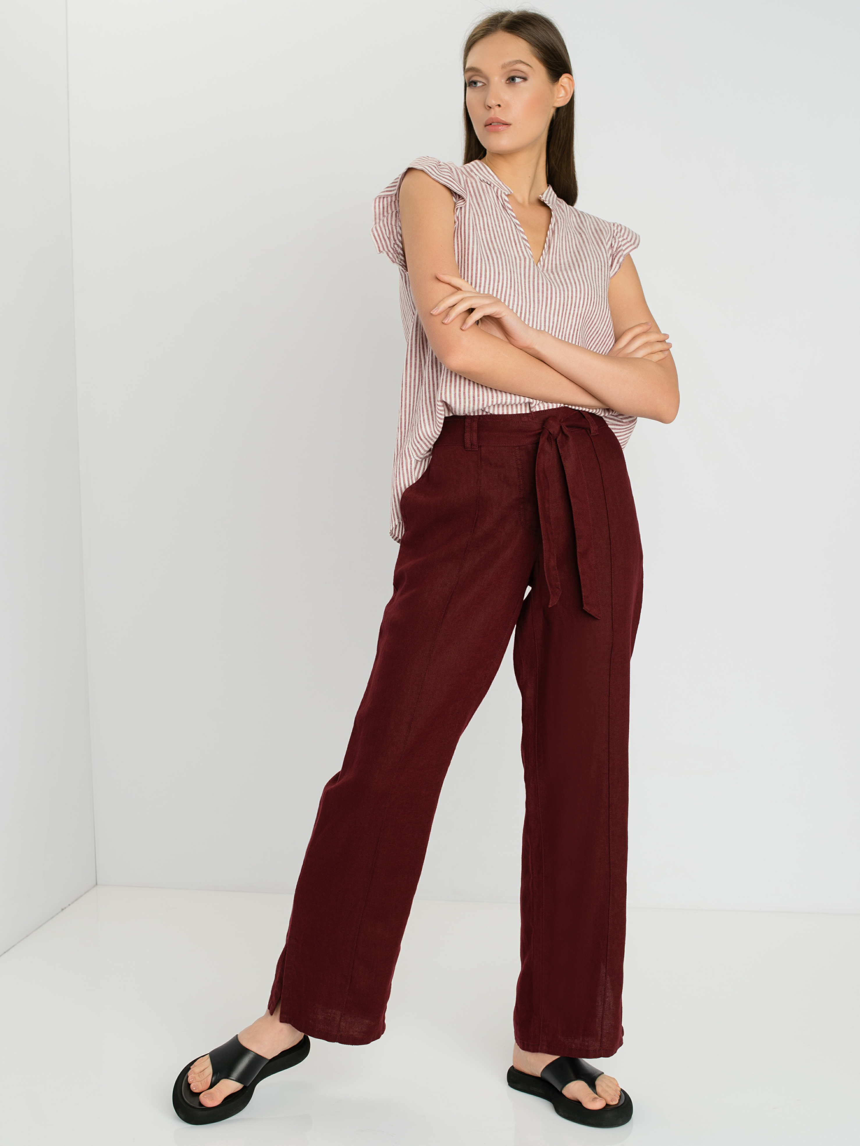 Брюки женские Gerry Weber 622085-66225-60693- бордовые 34R, 622085-66225-60693-
Брюки женские Gerry Weber 622085-66225-60693- бордовые 34R, 622085-66225-60693-