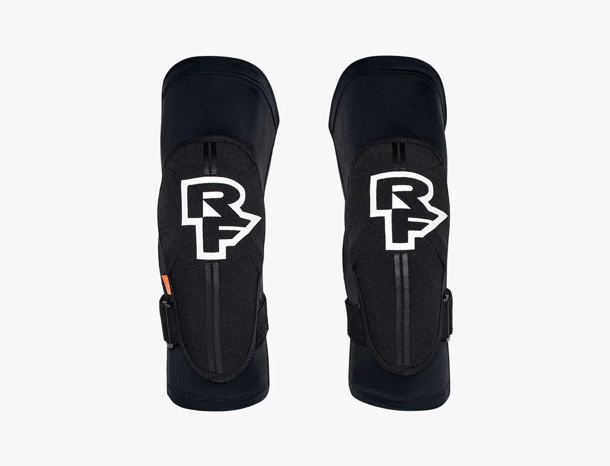 Наколенники Race Face Indy Knee, Stealth, M, 2024 (RFAAINDYUSTE03), Черный, Indy
Наколенники Race Face Indy Knee, Stealth, M, 2024 (RFAAINDYUSTE03), Черный, Indy