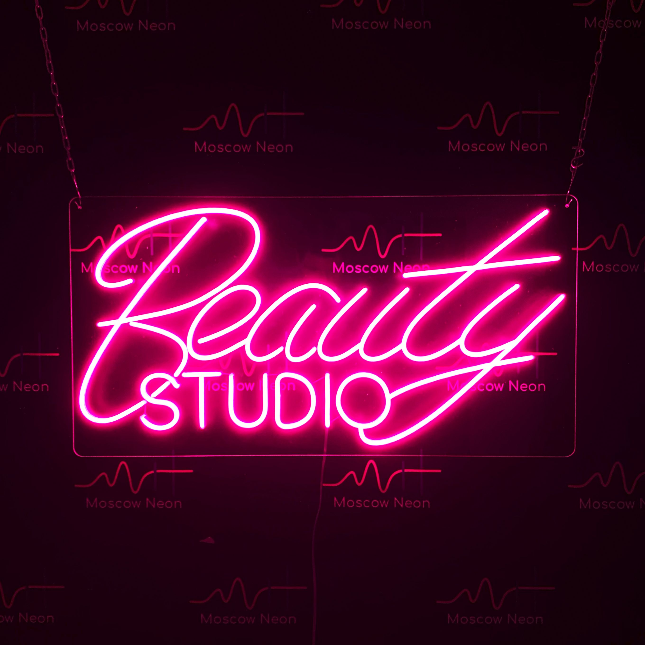 Настенная неоновая лампа, надпись "Beauty Studio", для салона красоты, 85 х 44 см., Beauty Studio, 85 x 44
Настенная неоновая лампа, надпись "Beauty Studio", для салона красоты, 85 х 44 см., Beauty Studio, 85 x 44