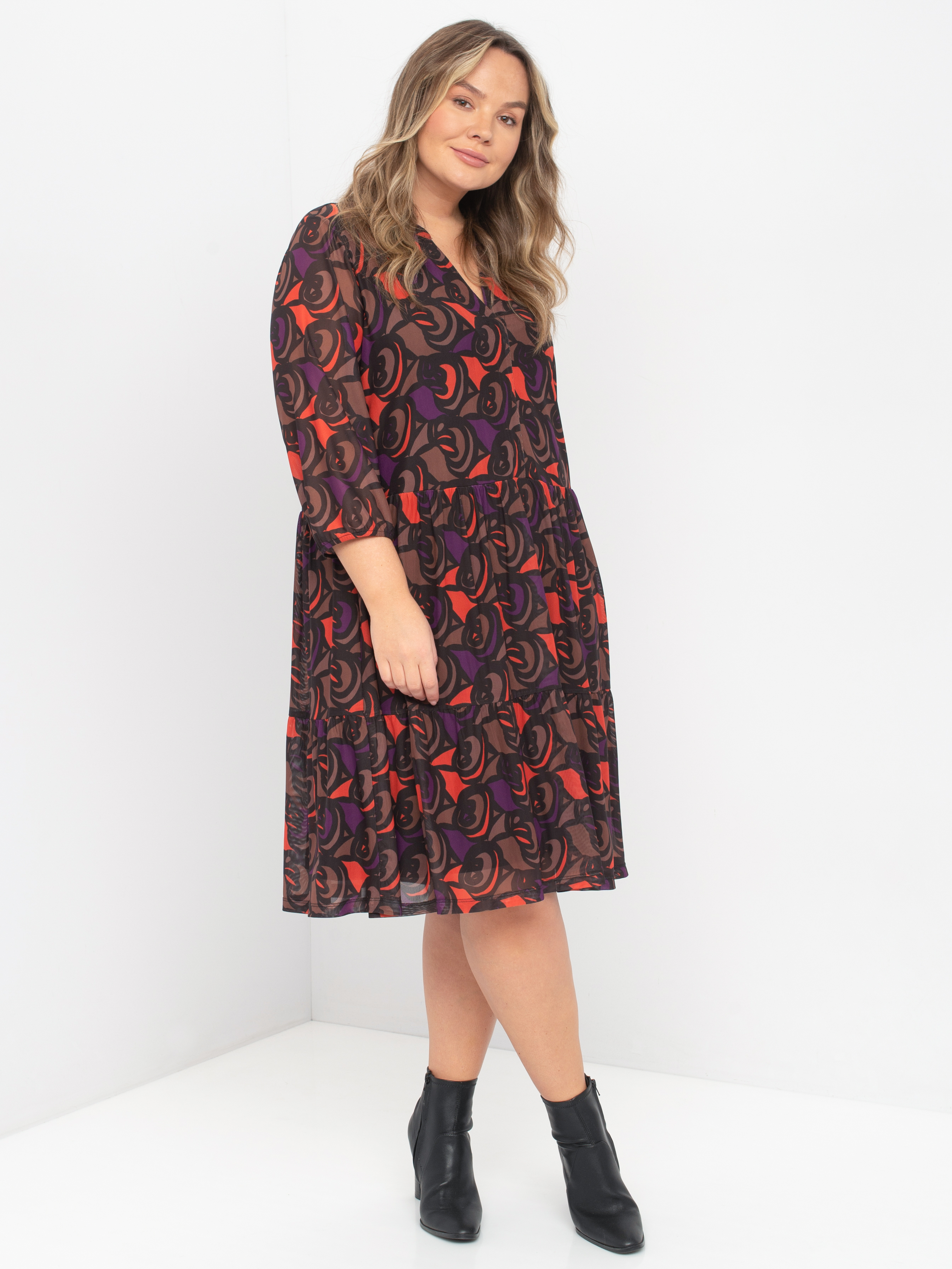 Платье женское SAMOON by GERRY WEBER 181001-26302-1102 коричневое 54, 181001-26302-1102
Платье женское SAMOON by GERRY WEBER 181001-26302-1102 коричневое 54, 181001-26302-1102