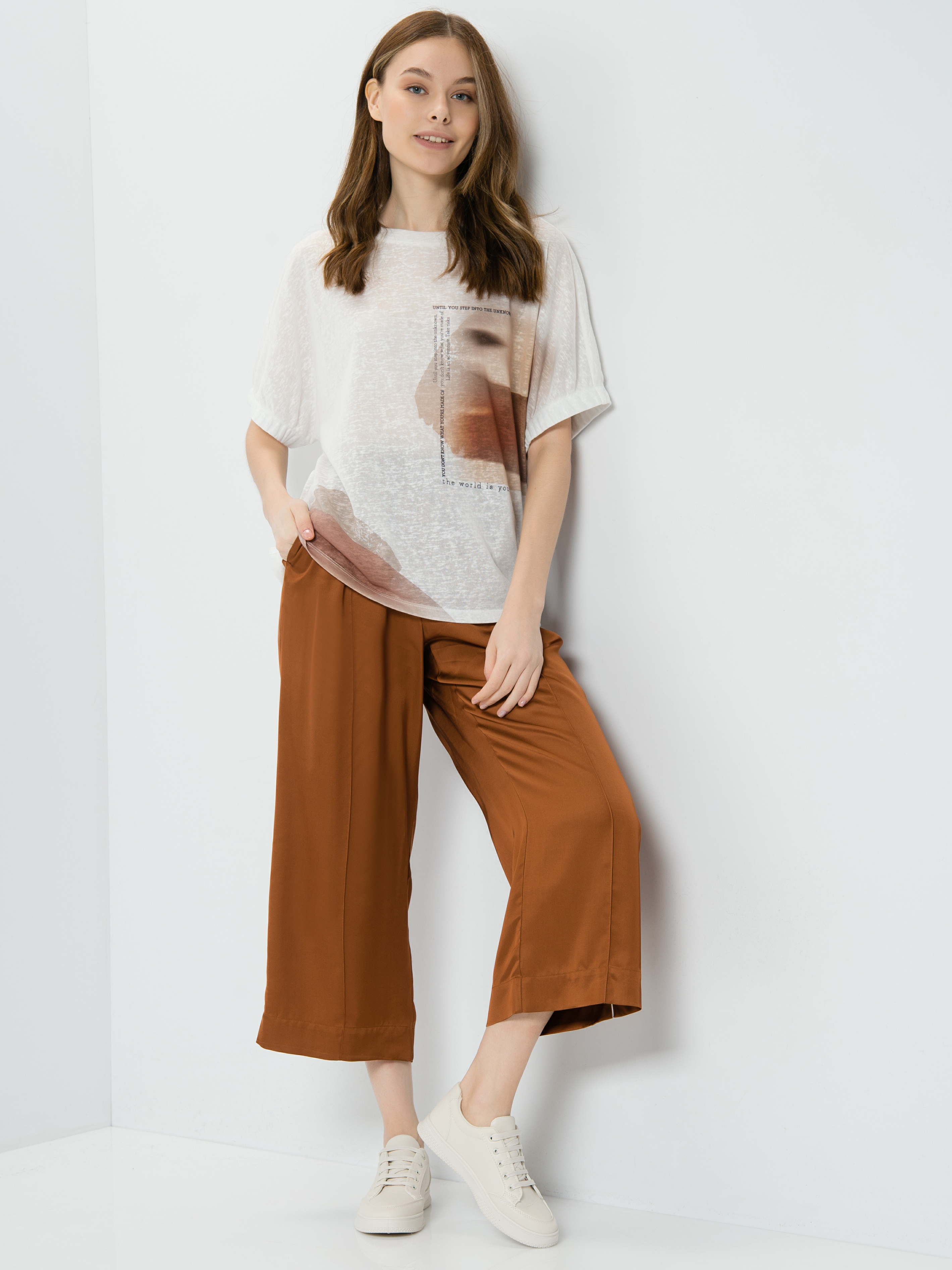 Футболка женская TAIFUN by GERRY WEBER 171049-16218-9702 белая 36, 171049-16218-9702
Футболка женская TAIFUN by GERRY WEBER 171049-16218-9702 белая 36, 171049-16218-9702