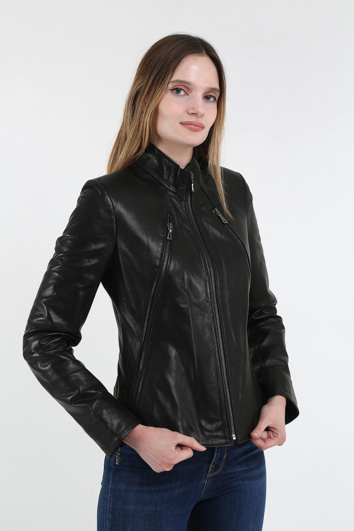 Кожаная куртка женская Derins DKA01104_S черная 4XL (товары доставляются из-за рубежа), DKA01104_S
Кожаная куртка женская Derins DKA01104_S черная 4XL (товары доставляются из-за рубежа), DKA01104_S