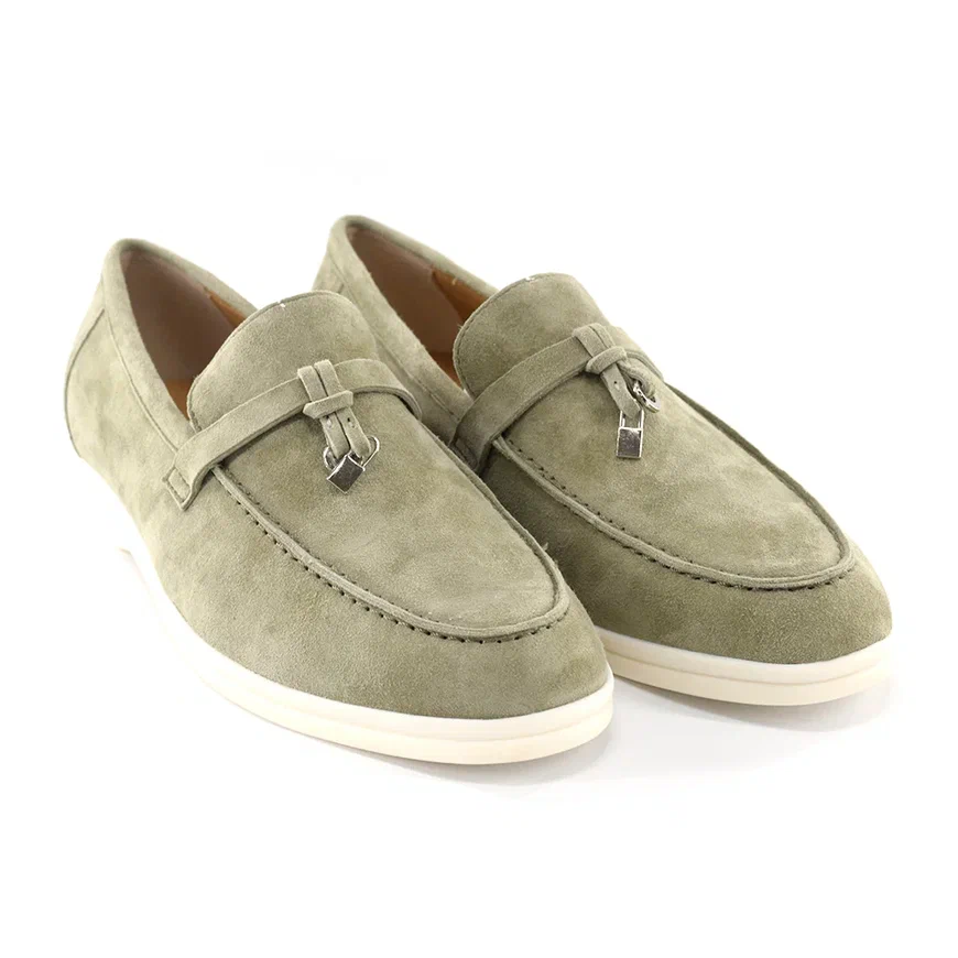 Лоферы женские Sacci Summer On The Go Charms Walk Loafers серые 38 RU, Серый, Summer On The Go Charms Walk Loafers
Лоферы женские Sacci Summer On The Go Charms Walk Loafers серые 38 RU, Серый, Summer On The Go Charms Walk Loafers
