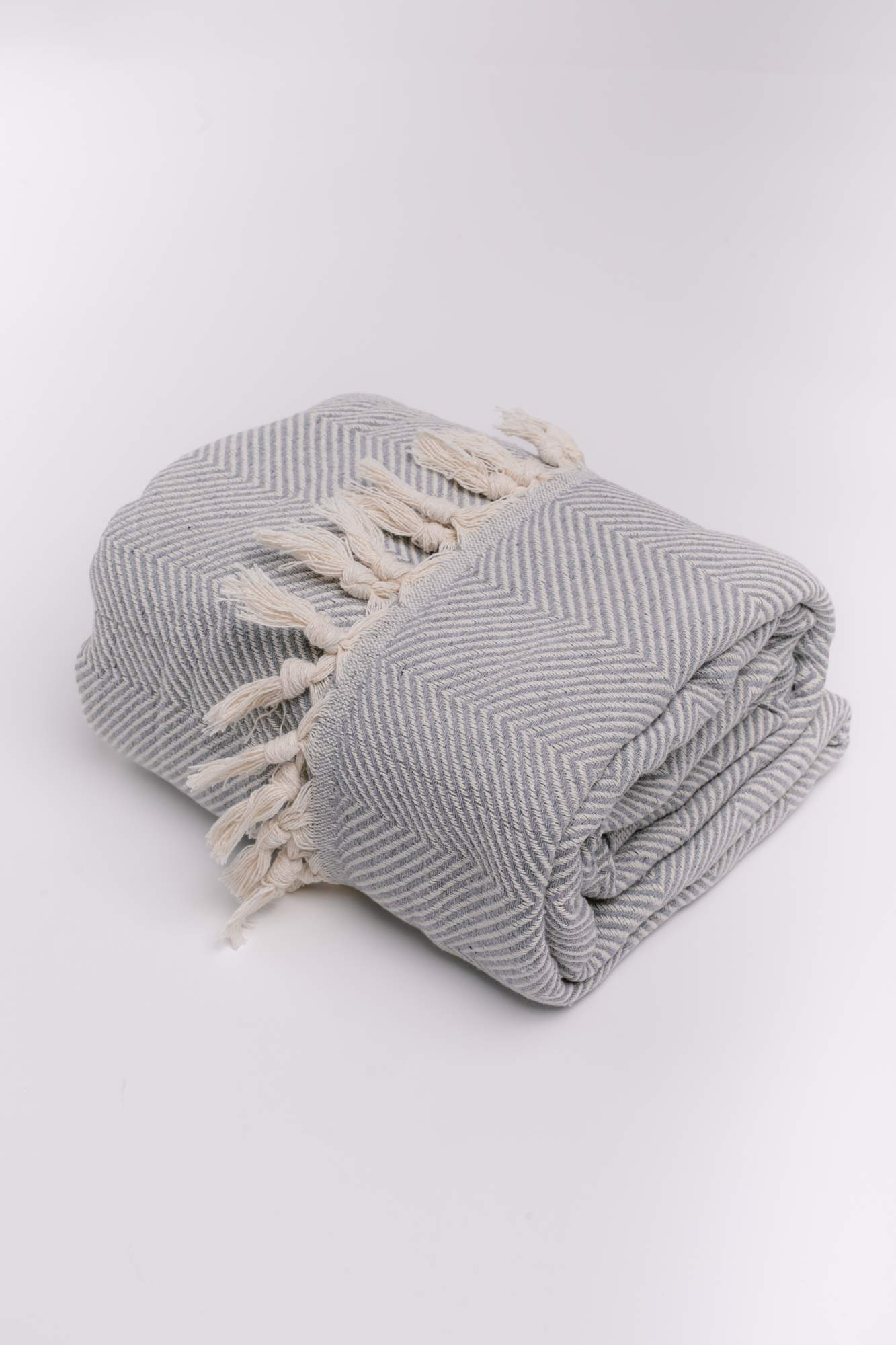 Плед-покрывало LOU LOU HOME, 1.5 спальное, 200 х 145 см, хлопок, Турция, серый, Турция_Хелочка
Плед-покрывало LOU LOU HOME, 1.5 спальное, 200 х 145 см, хлопок, Турция, серый, Турция_Хелочка