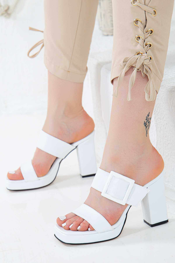 Шлепанцы женские Lio Shoes LioS-AIS3UI5SGY белые 39 EU (доставка из-за рубежа), LioS-AIS3UI5SGY
Шлепанцы женские Lio Shoes LioS-AIS3UI5SGY белые 39 EU (доставка из-за рубежа), LioS-AIS3UI5SGY