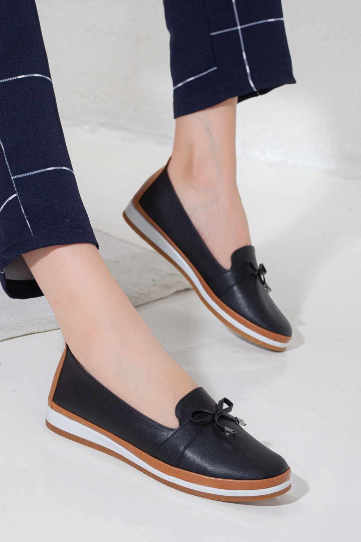 Лоферы женские Lio Shoes LioS-3VB9O9TNN6 черные 38 EU (доставка из-за рубежа), LioS-3VB9O9TNN6
Лоферы женские Lio Shoes LioS-3VB9O9TNN6 черные 38 EU (доставка из-за рубежа), LioS-3VB9O9TNN6