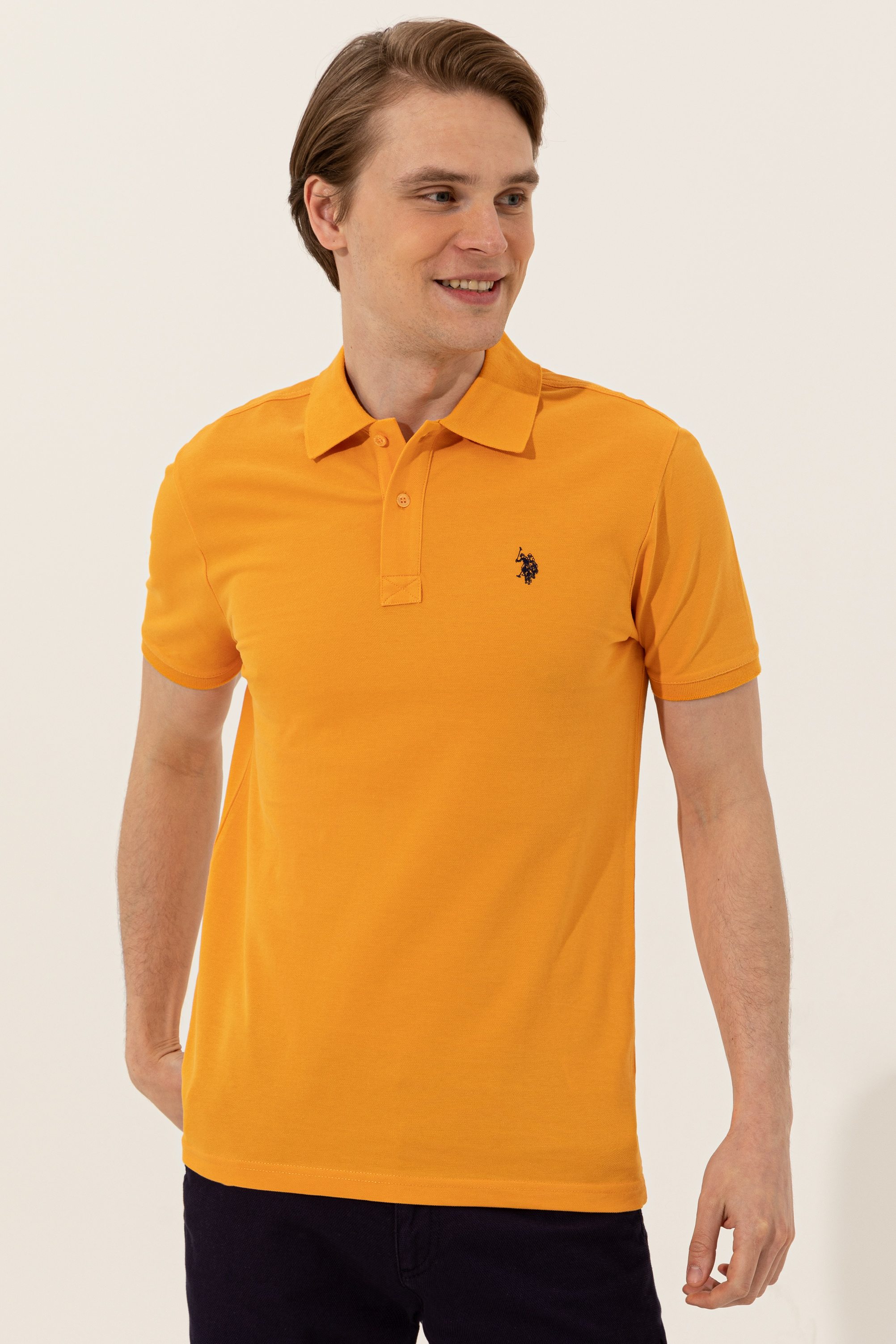 Футболка мужская U.S. POLO Assn. G081GL0110GTP04IY022 желтая M, G081GL0110GTP04IY022
Футболка мужская U.S. POLO Assn. G081GL0110GTP04IY022 желтая M, G081GL0110GTP04IY022
