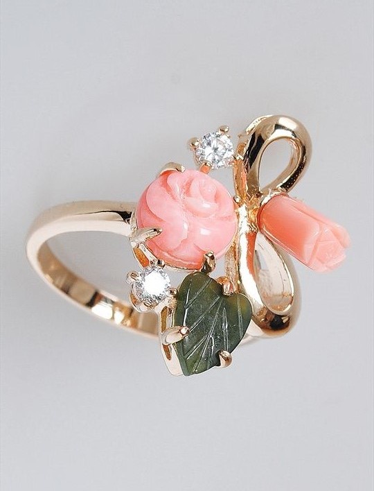 Кольцо из бижутерного сплава р. 16 Lotus Jewelry 3027R-20co-ja, коралл/нефрит/циркон, 3027R-20co-ja
Кольцо из бижутерного сплава р. 16 Lotus Jewelry 3027R-20co-ja, коралл/нефрит/циркон, 3027R-20co-ja