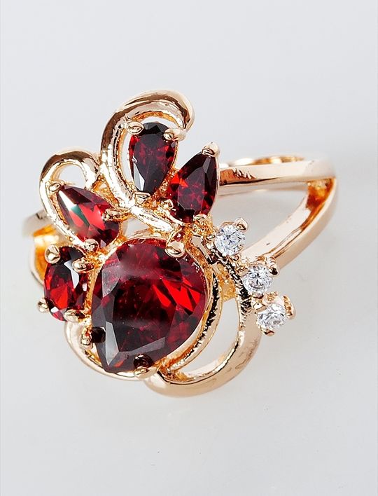 Кольцо из бижутерного сплава р. 16 Lotus Jewelry 3037R-09gn, гранат/циркон, 3037R-09gn
Кольцо из бижутерного сплава р. 16 Lotus Jewelry 3037R-09gn, гранат/циркон, 3037R-09gn