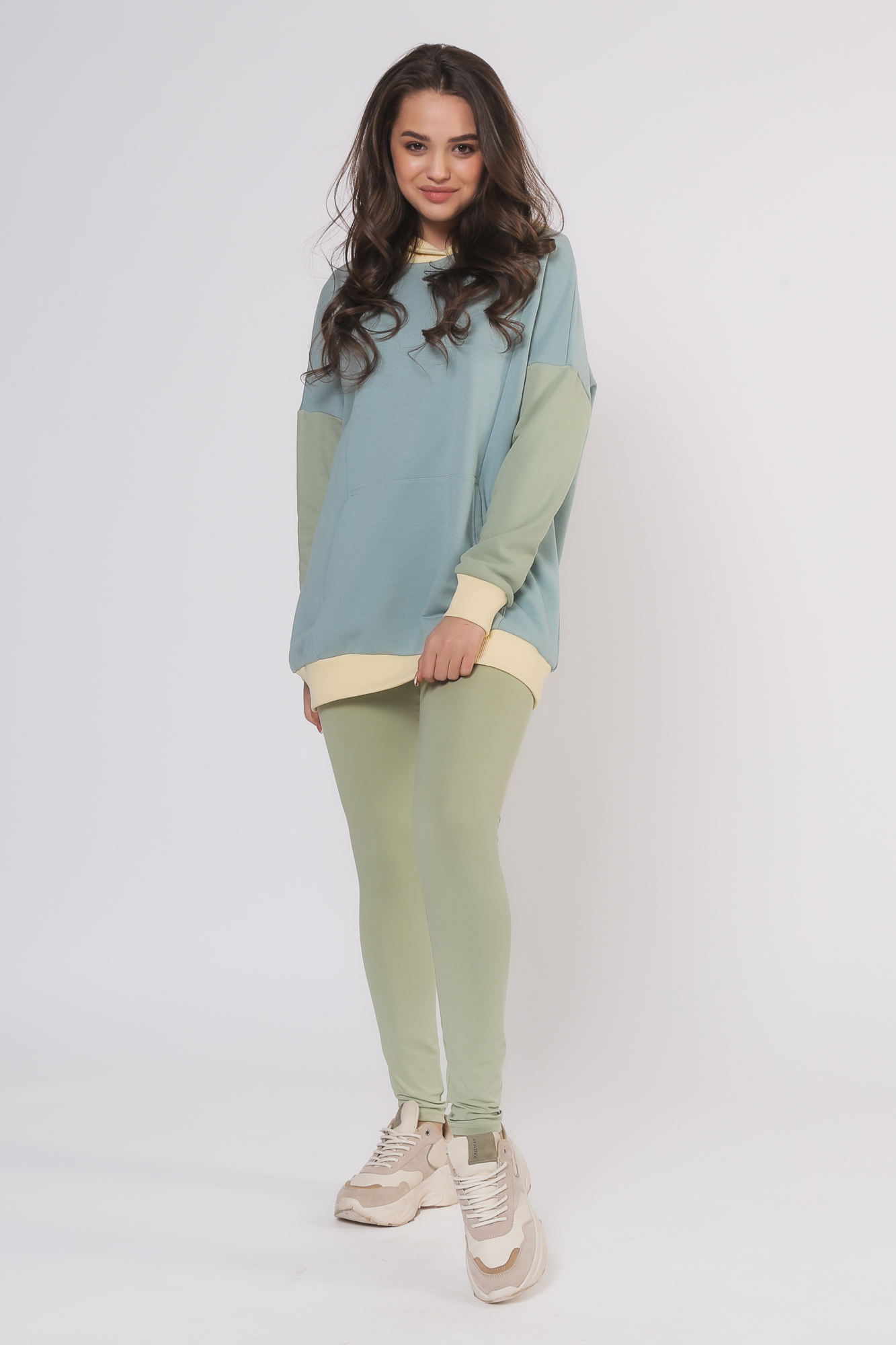 фото Толстовка женская скоромама 07-43322sm зеленая 44