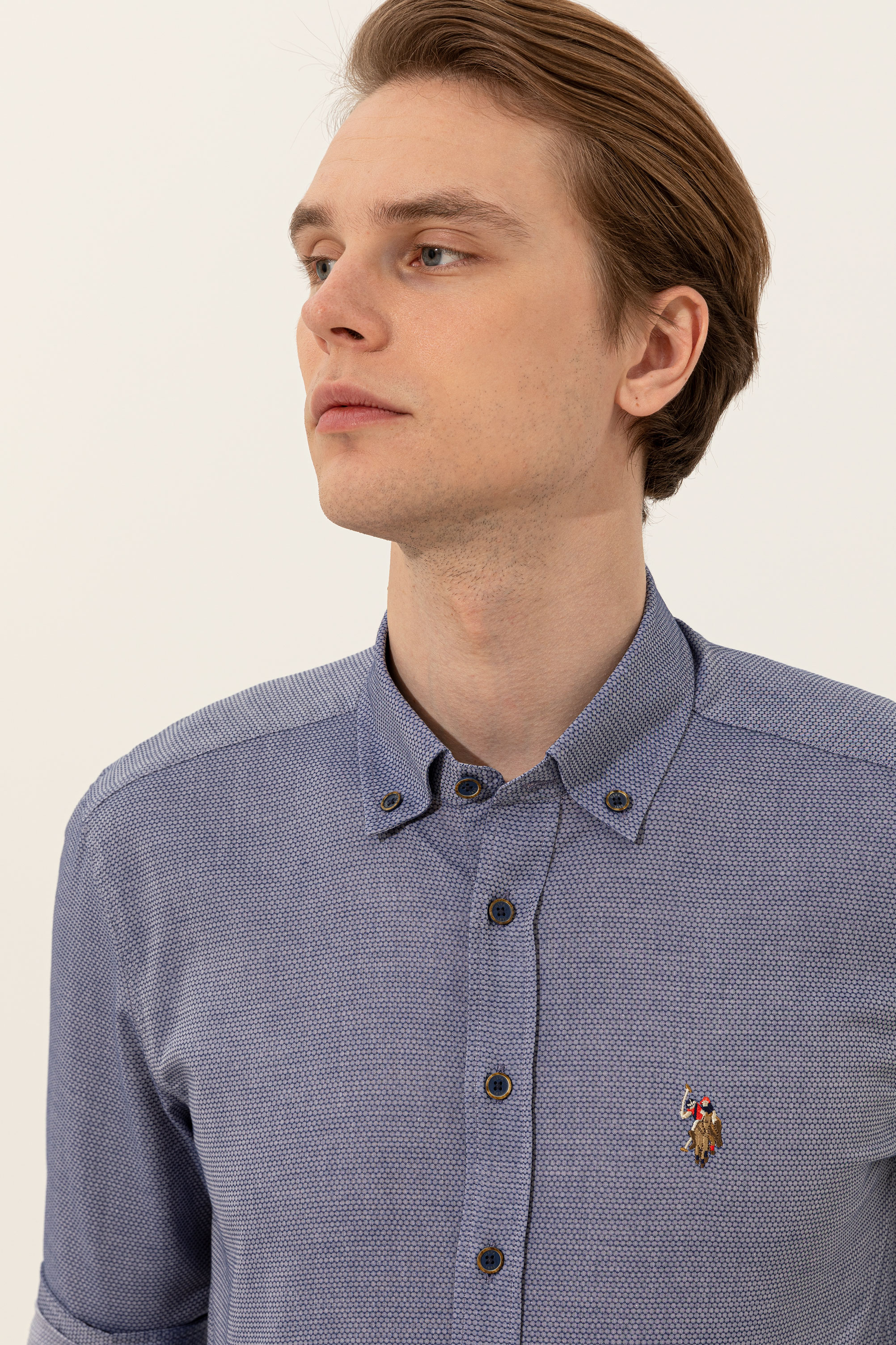 Рубашка мужская U.S. POLO Assn. G081SZ0040NOVAYA022Y синяя XS, Синий, G081SZ0040NOVAYA022Y
Рубашка мужская U.S. POLO Assn. G081SZ0040NOVAYA022Y синяя XS, Синий, G081SZ0040NOVAYA022Y