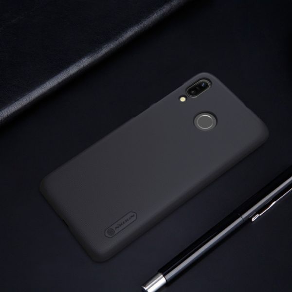 Накладка пластик Nillkin Frosted Shield для Asus Zenfone Max (M1) ZB555KL Black, Черный
Накладка пластик Nillkin Frosted Shield для Asus Zenfone Max (M1) ZB555KL Black, Черный