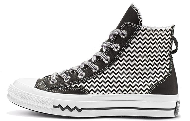 Кеды унисекс Converse Chuck 1970s Mission-V High Top черные 39.5 EU, Черный, Chuck 1970s Mission-V High Top
Кеды унисекс Converse Chuck 1970s Mission-V High Top черные 39.5 EU, Черный, Chuck 1970s Mission-V High Top