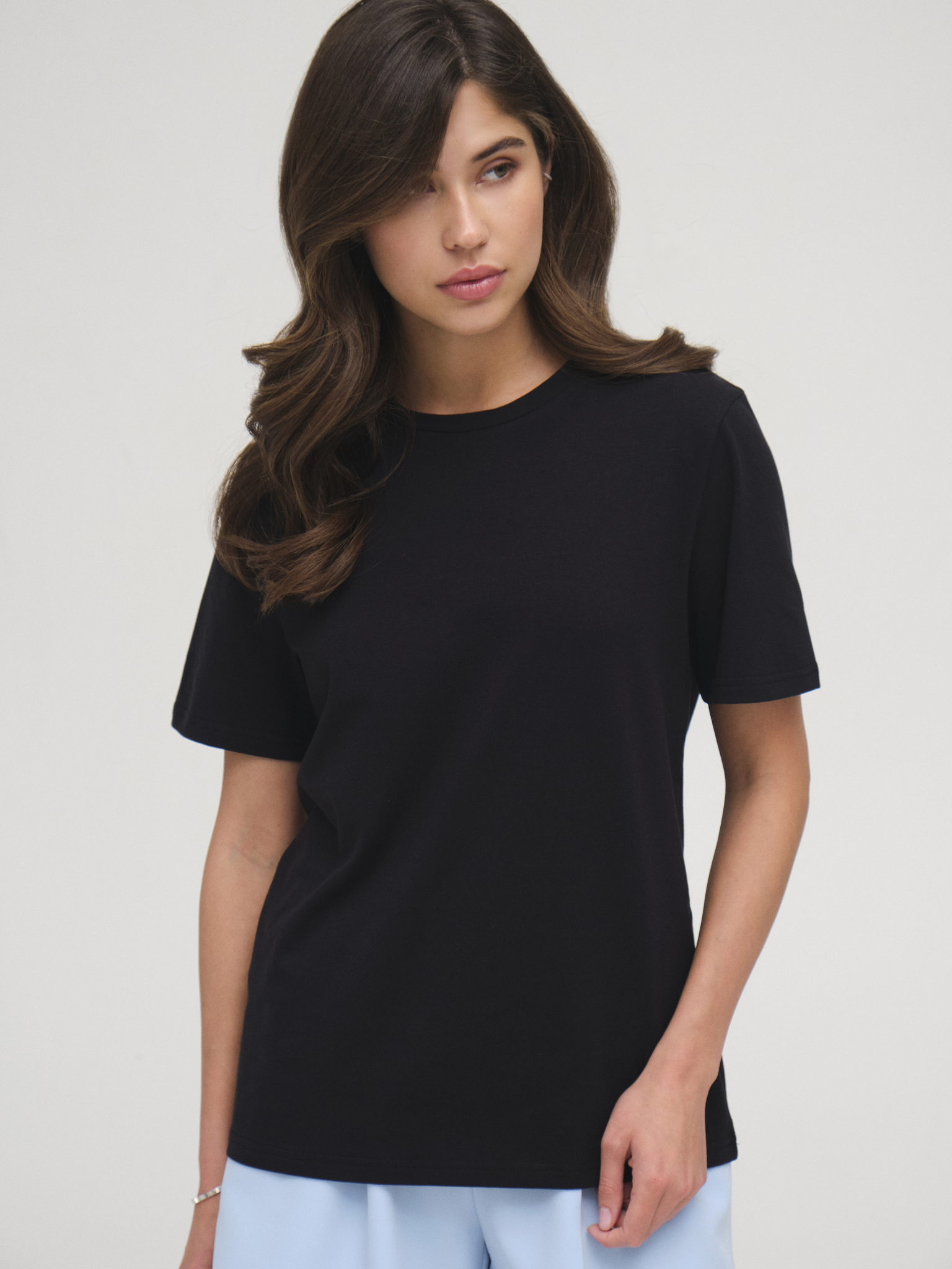 Футболка женская Charmstore Б-130 черная XS, Б-130
Футболка женская Charmstore Б-130 черная XS, Б-130