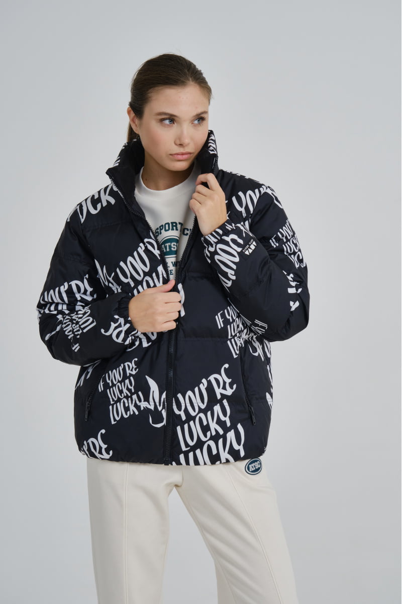 Пуховик мужской Anta 872348902 Skate Culture WATER RESISTANT черный 50 RU, 872348902 Skate Culture WATER RESISTANT
Пуховик мужской Anta 872348902 Skate Culture WATER RESISTANT черный 50 RU, 872348902 Skate Culture WATER RESISTANT