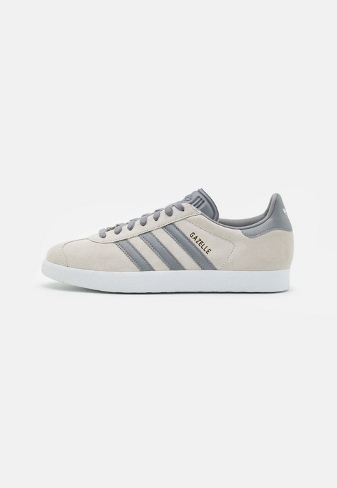 Кеды женские Adidas Originals Gazelle серые 37 1/3 EU (доставка из-за рубежа), Серый, Gazelle
Кеды женские Adidas Originals Gazelle серые 37 1/3 EU (доставка из-за рубежа), Серый, Gazelle