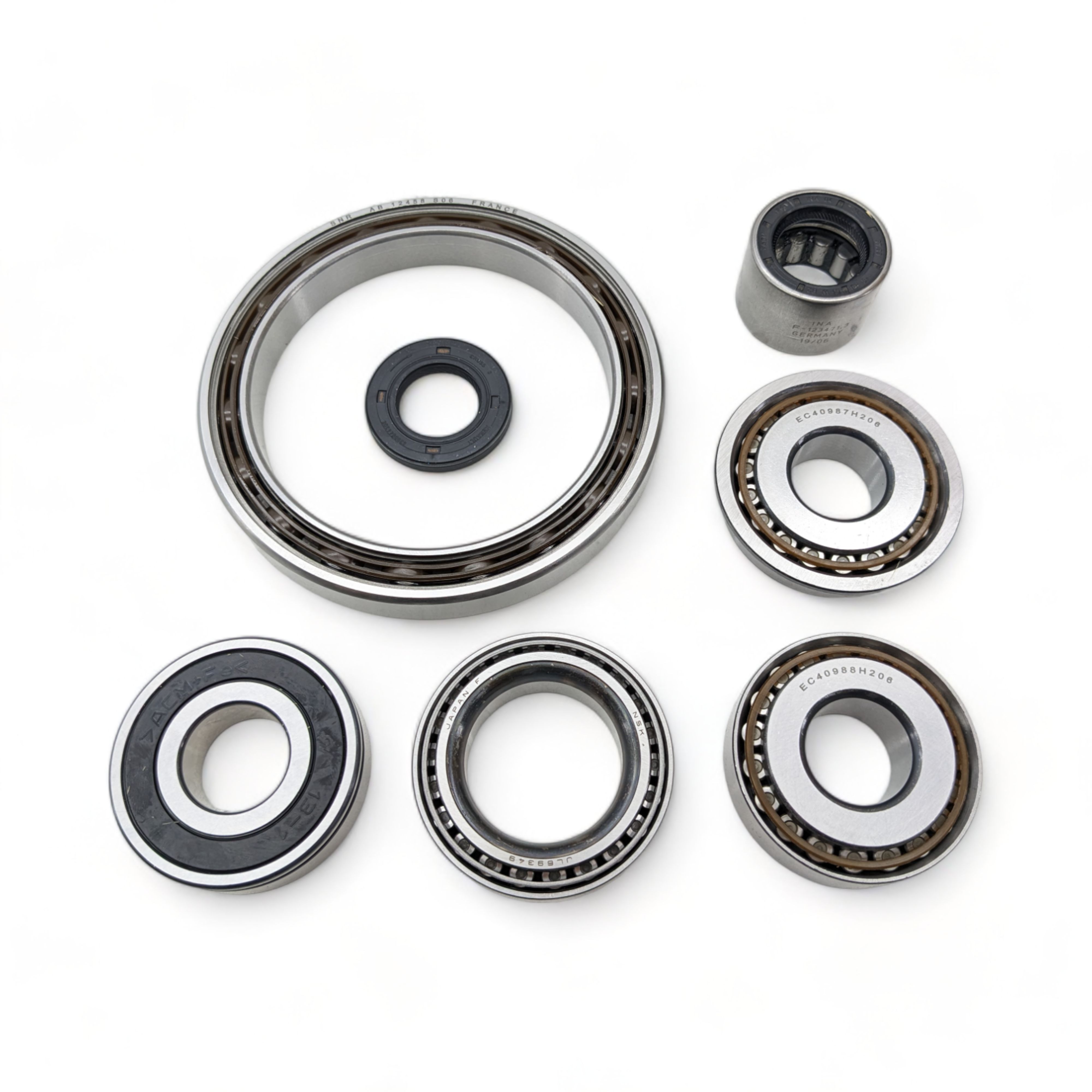 Комплект подшипников МКПП PST JR5 Renault Logan, Duster, Sandero, Symbol, Largus, Megane
Комплект подшипников МКПП PST JR5 Renault Logan, Duster, Sandero, Symbol, Largus, Megane