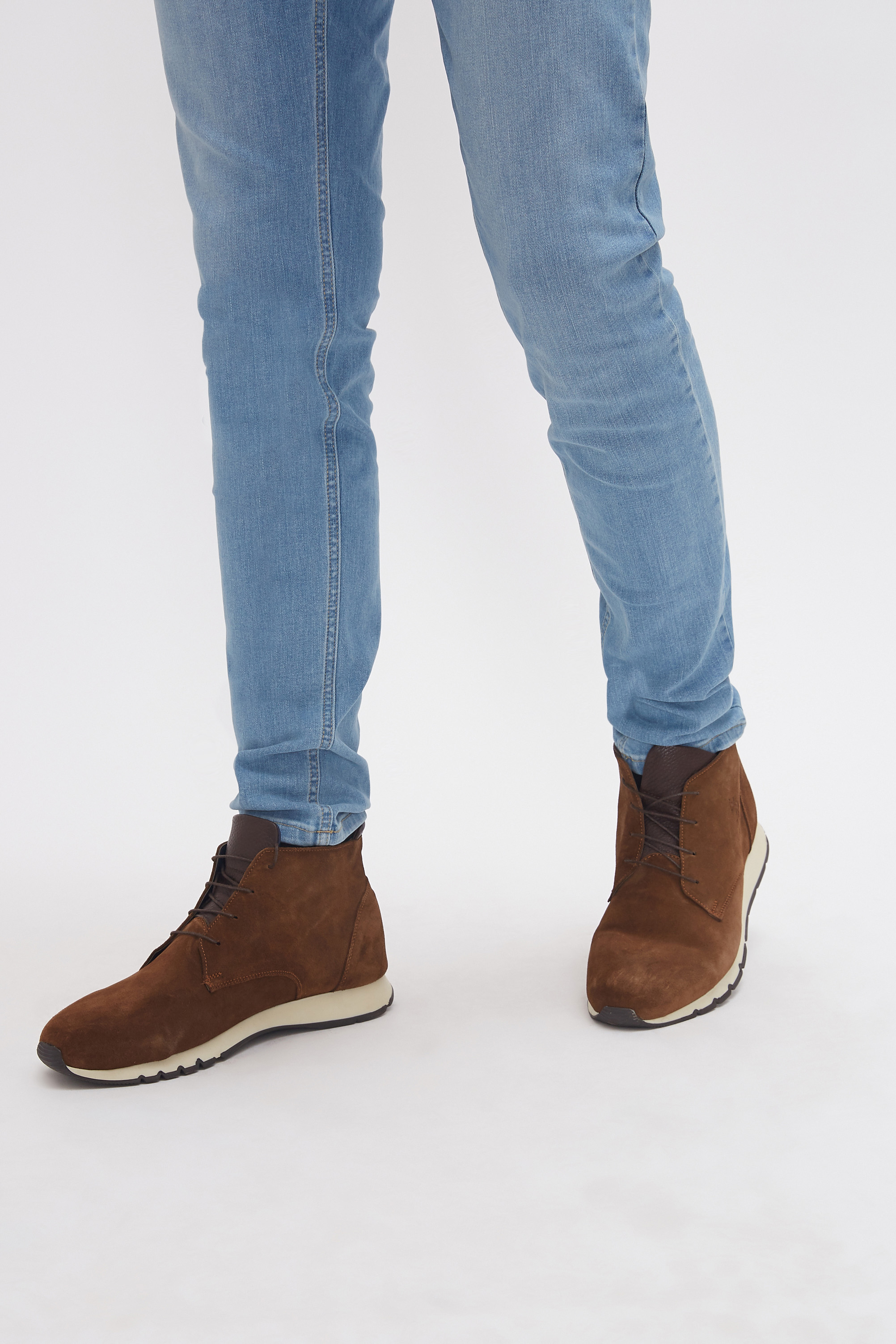 Ботинки мужские U.S. POLO ASSN. S081SZ0330K9FARNHAM_VR015 бежевый 44 RU, S081SZ0330K9FARNHAM_VR015
Ботинки мужские U.S. POLO ASSN. S081SZ0330K9FARNHAM_VR015 бежевый 44 RU, S081SZ0330K9FARNHAM_VR015