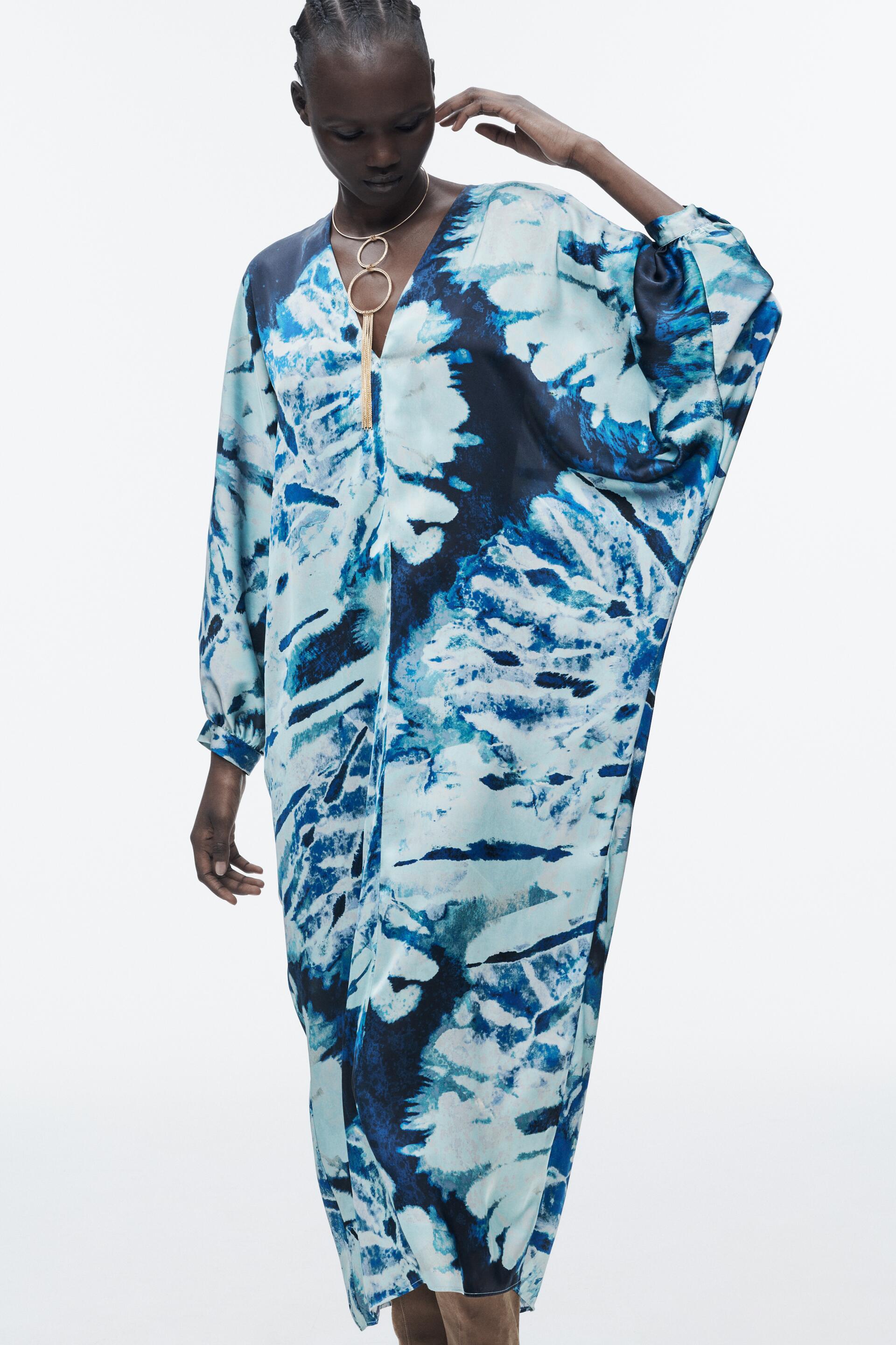 Платье женское ZARA 02700122 разноцветное XS (доставка из-за рубежа), Разноцветный, 02700122
Платье женское ZARA 02700122 разноцветное XS (доставка из-за рубежа), Разноцветный, 02700122