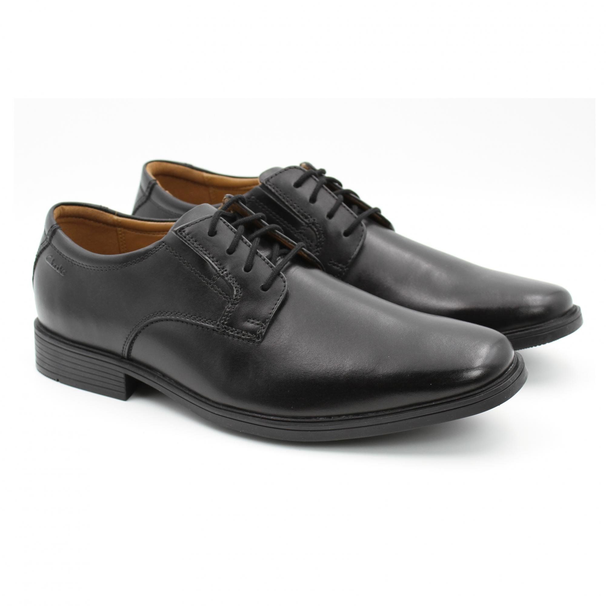 Полуботинки мужские Clarks Tilden Plain 26110350 черные 42.5 EU, Tilden Plain 26110350
Полуботинки мужские Clarks Tilden Plain 26110350 черные 42.5 EU, Tilden Plain 26110350