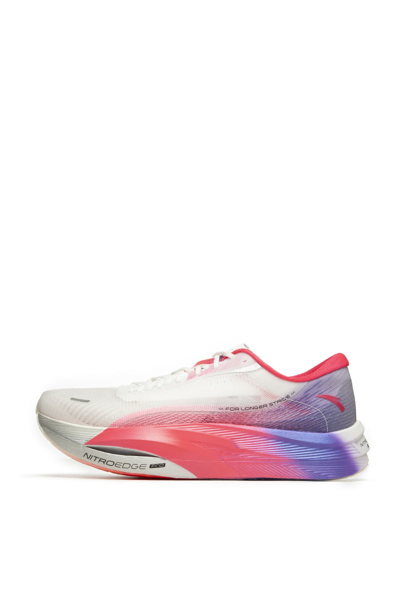 Спортивные кроссовки мужские Anta 812355561 Running Shoes C202 5 GT PRO белые 7.5 US, Белый, 812355561 Running Shoes C202 5 GT PRO NITROEDGE
Спортивные кроссовки мужские Anta 812355561 Running Shoes C202 5 GT PRO белые 7.5 US, Белый, 812355561 Running Shoes C202 5 GT PRO NITROEDGE