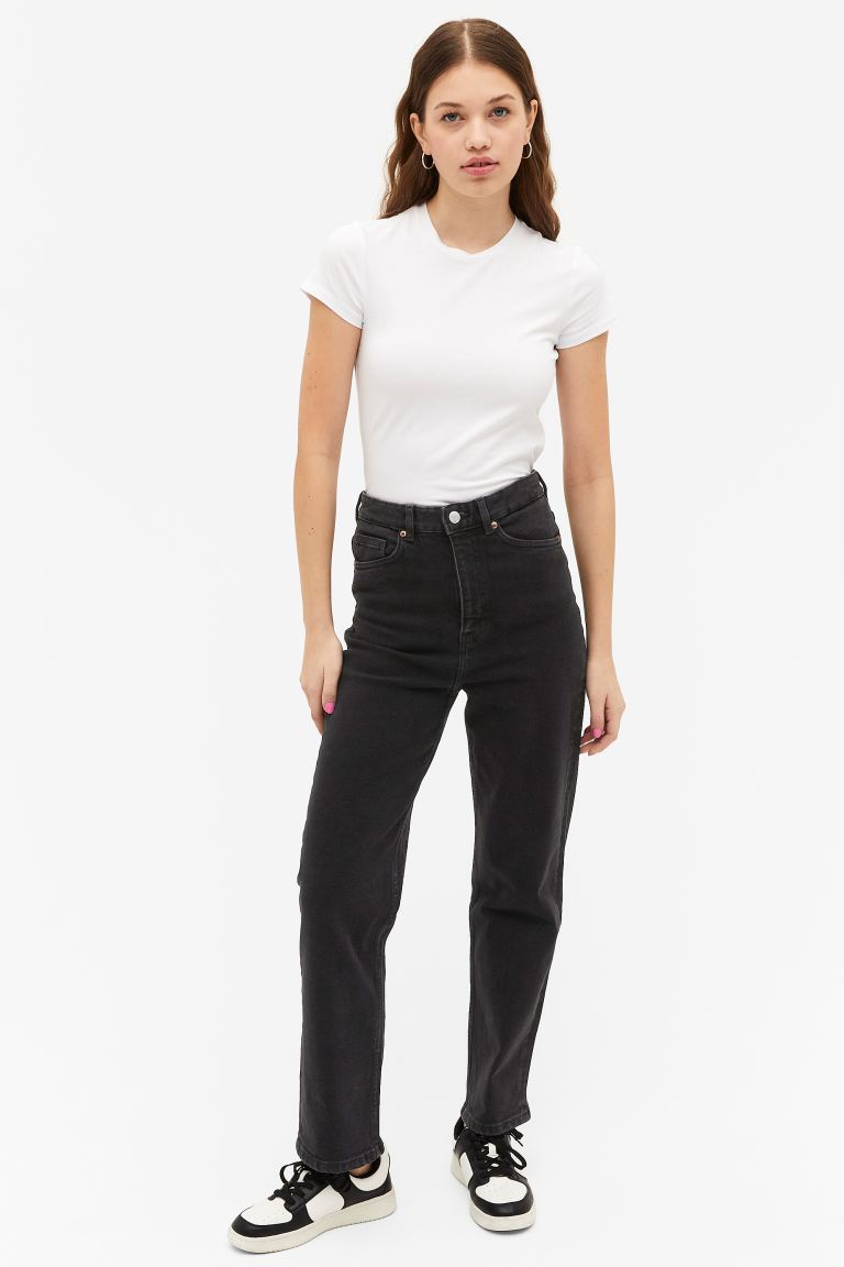 Джинсы женские Monki 0851193001 черные 31 (доставка из-за рубежа), Черный, 0851193001
Джинсы женские Monki 0851193001 черные 31 (доставка из-за рубежа), Черный, 0851193001