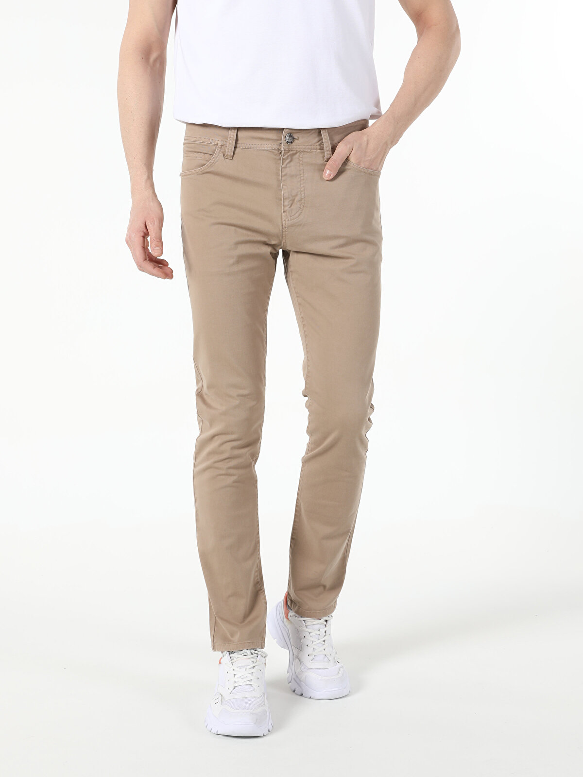 Брюки мужские Colin's CL1049744_Q1.V1_CML коричневые 29-32, Коричневый, CL1049744_Q1.V1_CML
Брюки мужские Colin's CL1049744_Q1.V1_CML коричневые 29-32, Коричневый, CL1049744_Q1.V1_CML