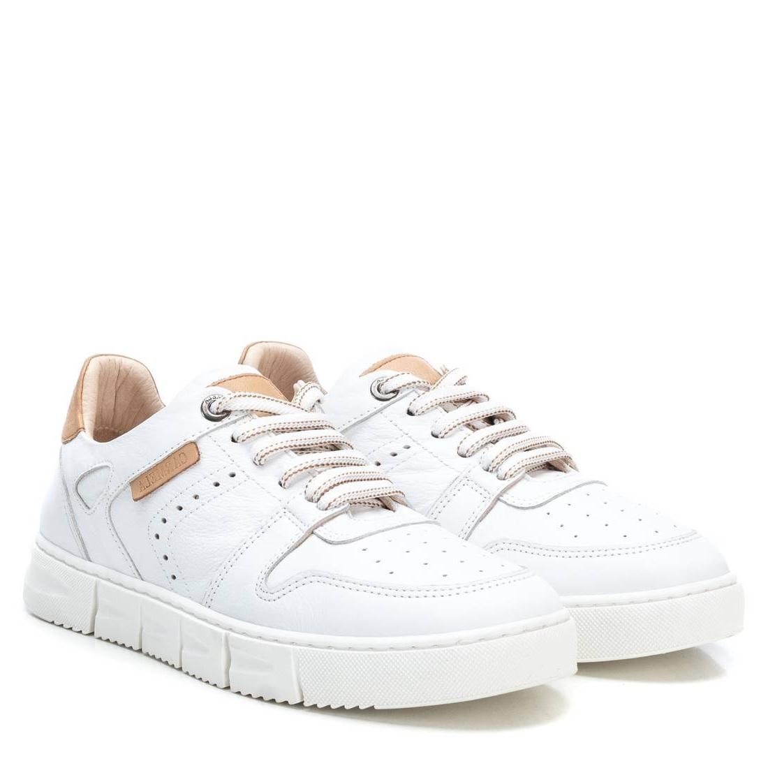 Кеды женские Carmela LEATHER LADIES SHOES 68245 белые 40 EU, LEATHER LADIES SHOES 68245
Кеды женские Carmela LEATHER LADIES SHOES 68245 белые 40 EU, LEATHER LADIES SHOES 68245