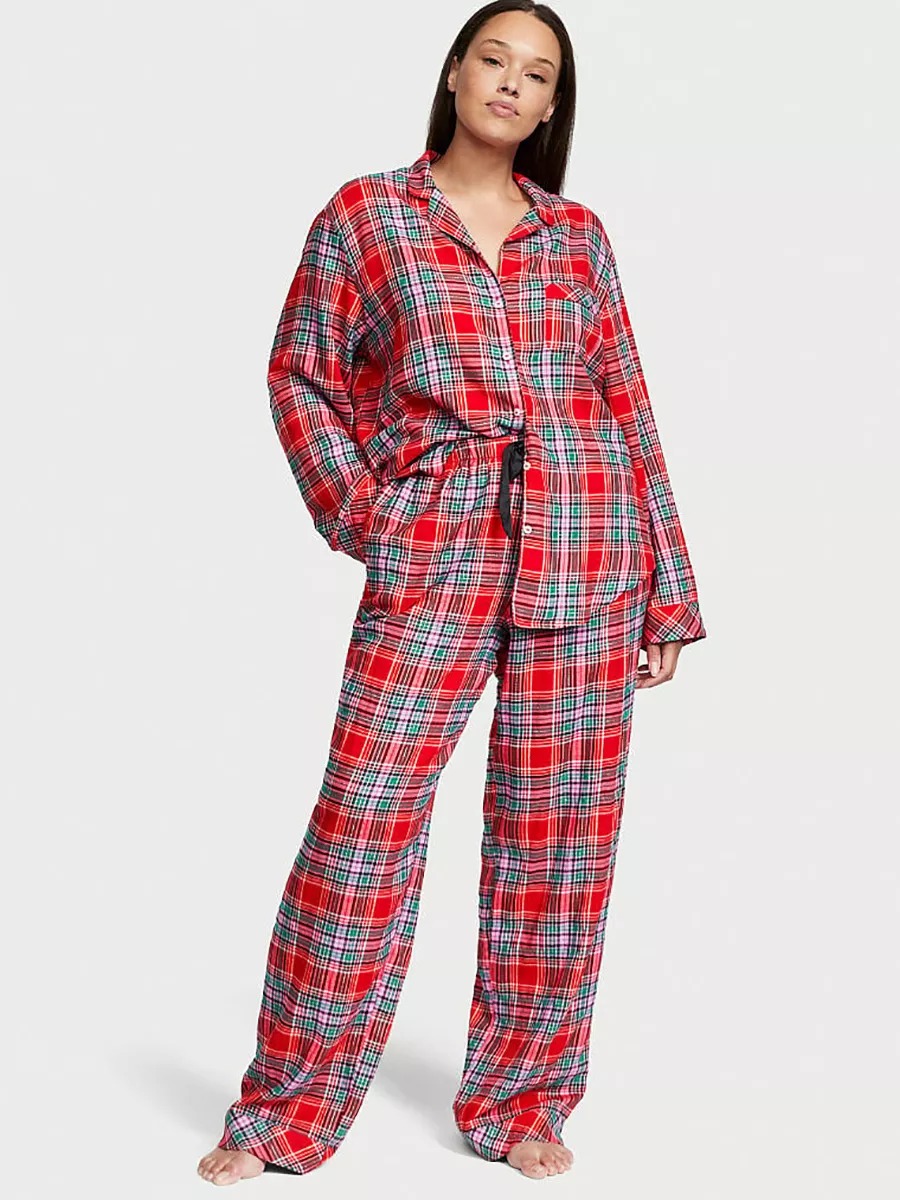 Пижама женская Victoria's Secret Flannel-Long-Plaid красная S Regular, Красный, Flannel-Long-Plaid
Пижама женская Victoria's Secret Flannel-Long-Plaid красная S Regular, Красный, Flannel-Long-Plaid