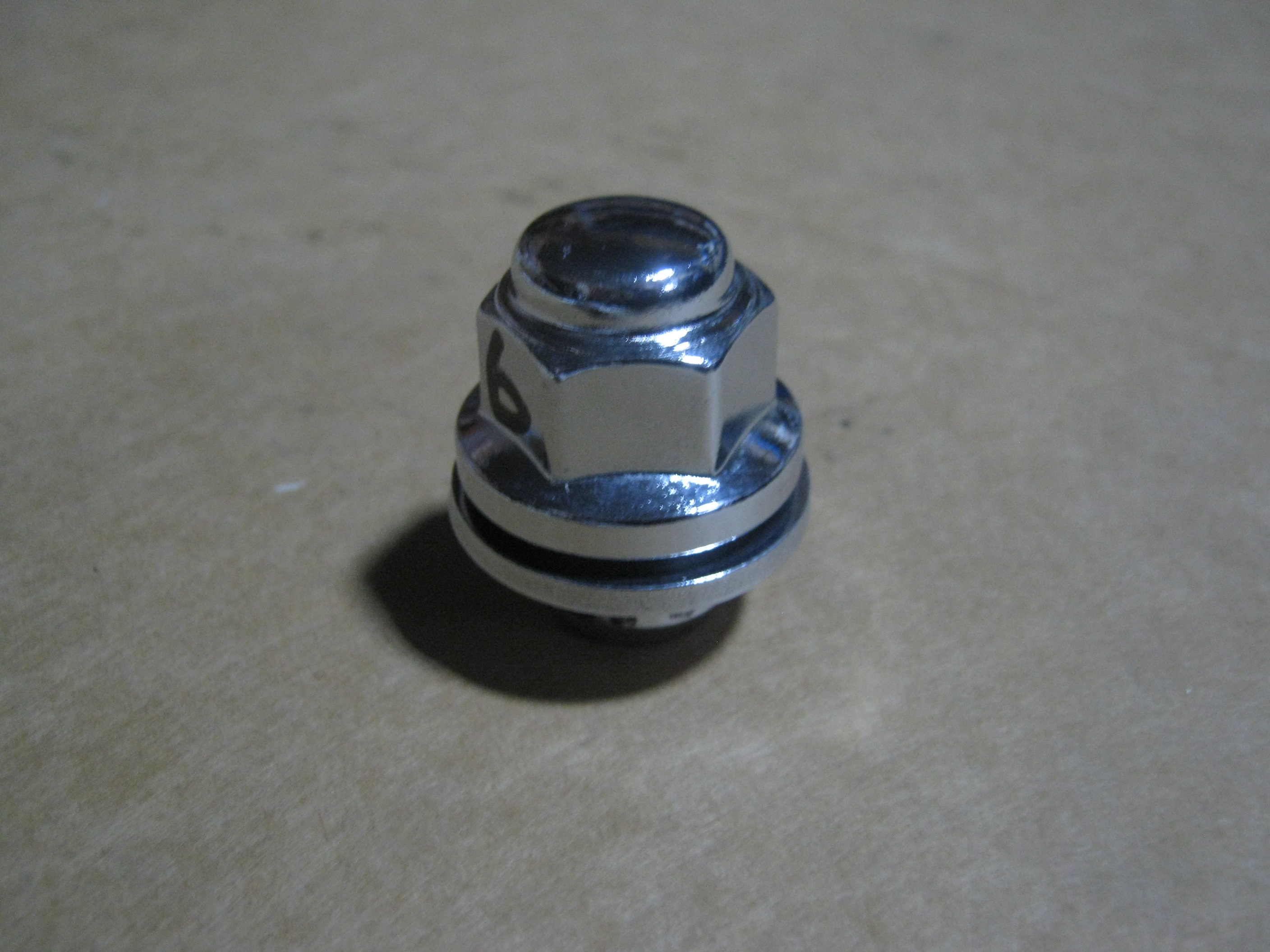 Гайка колесная М12*1,5*35 Toyota Avensis/Corolla/RAV 4 all 94> 98-0002NEW-BX5 (No name)
Гайка колесная М12*1,5*35 Toyota Avensis/Corolla/RAV 4 all 94> 98-0002NEW-BX5 (No name)