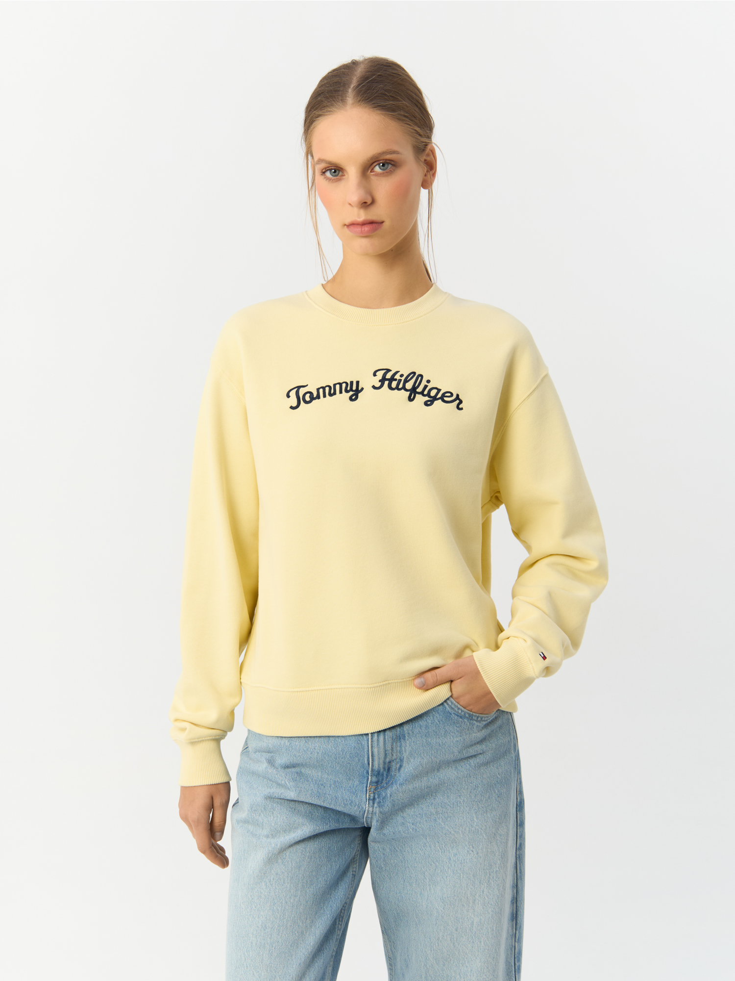 Свитшот Tommy Hilfiger для женщин, жёлтый-ZHO, размер XS, WW0WW42615, Желтый, WW0WW42615
Свитшот Tommy Hilfiger для женщин, жёлтый-ZHO, размер XS, WW0WW42615, Желтый, WW0WW42615
