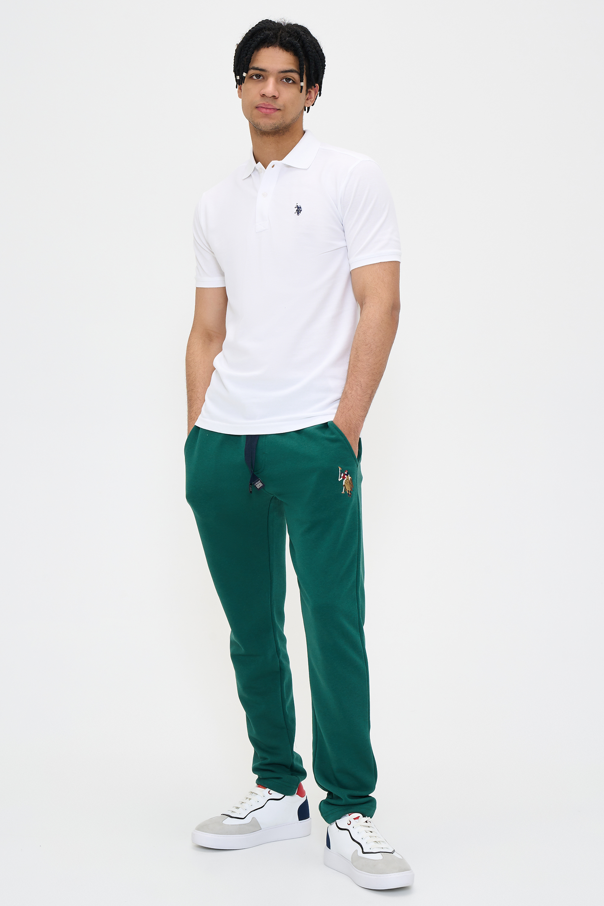 Спортивные брюки мужские U.S. POLO Assn. G081SZ0OP0HENBIXSK21-R зеленые XS, Зеленый, G081SZ0OP0HENBIXSK21-R
Спортивные брюки мужские U.S. POLO Assn. G081SZ0OP0HENBIXSK21-R зеленые XS, Зеленый, G081SZ0OP0HENBIXSK21-R