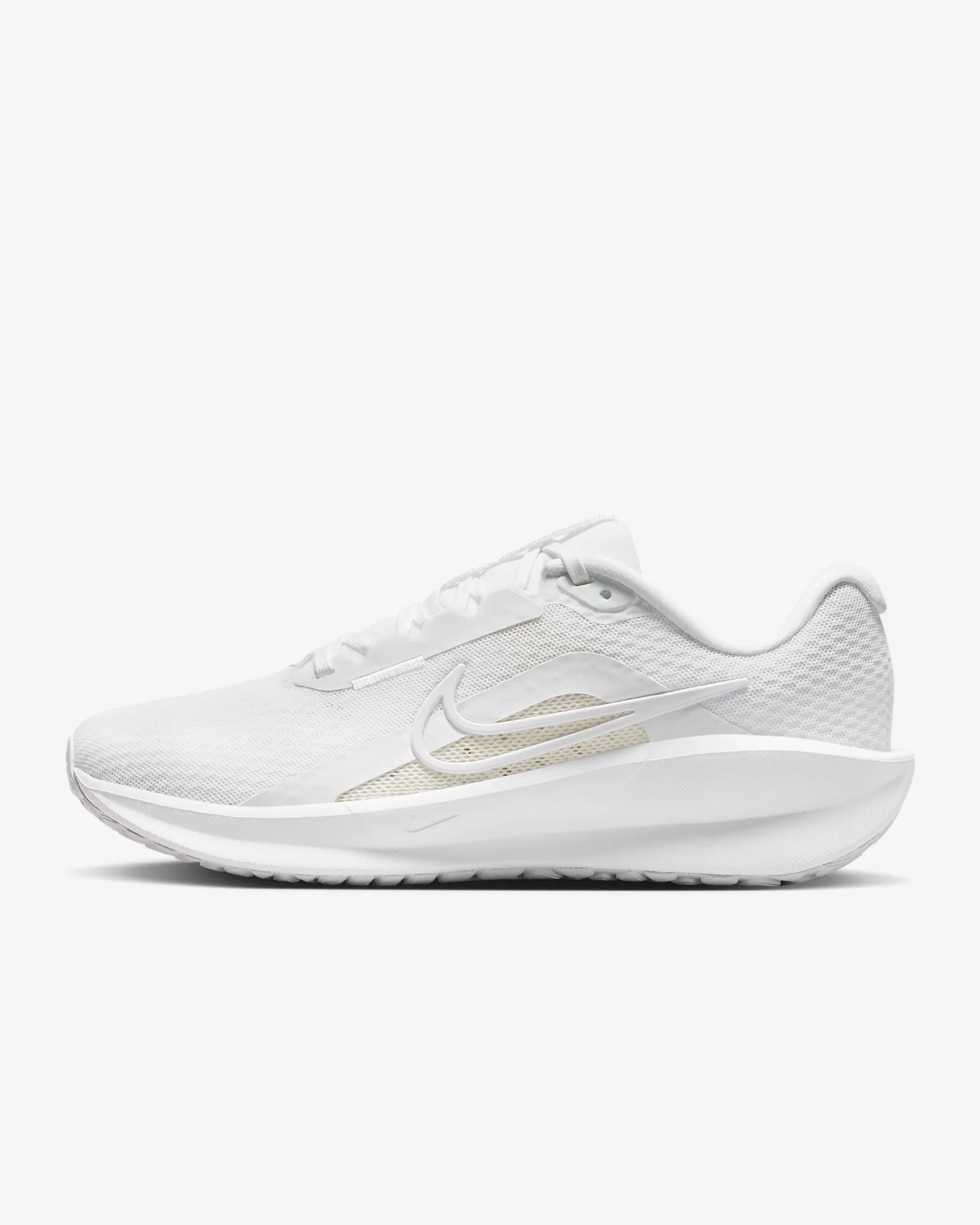 Кроссовки женские Nike Downshifter 13 FD6476-101 белые 6.5 US, Белый, Downshifter 13
Кроссовки женские Nike Downshifter 13 FD6476-101 белые 6.5 US, Белый, Downshifter 13
