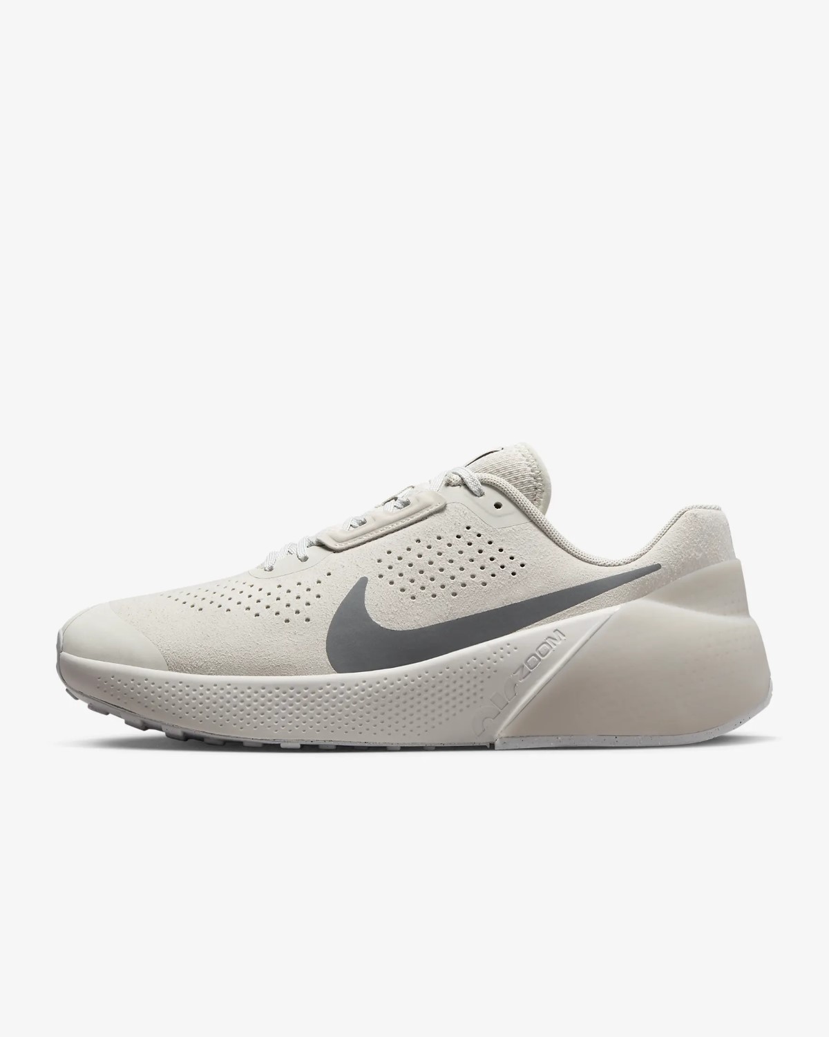 Кроссовки женские Nike Air Zoom TR 1 DX9016-009 серые 6 US, Серый, Air Zoom TR 1
Кроссовки женские Nike Air Zoom TR 1 DX9016-009 серые 6 US, Серый, Air Zoom TR 1