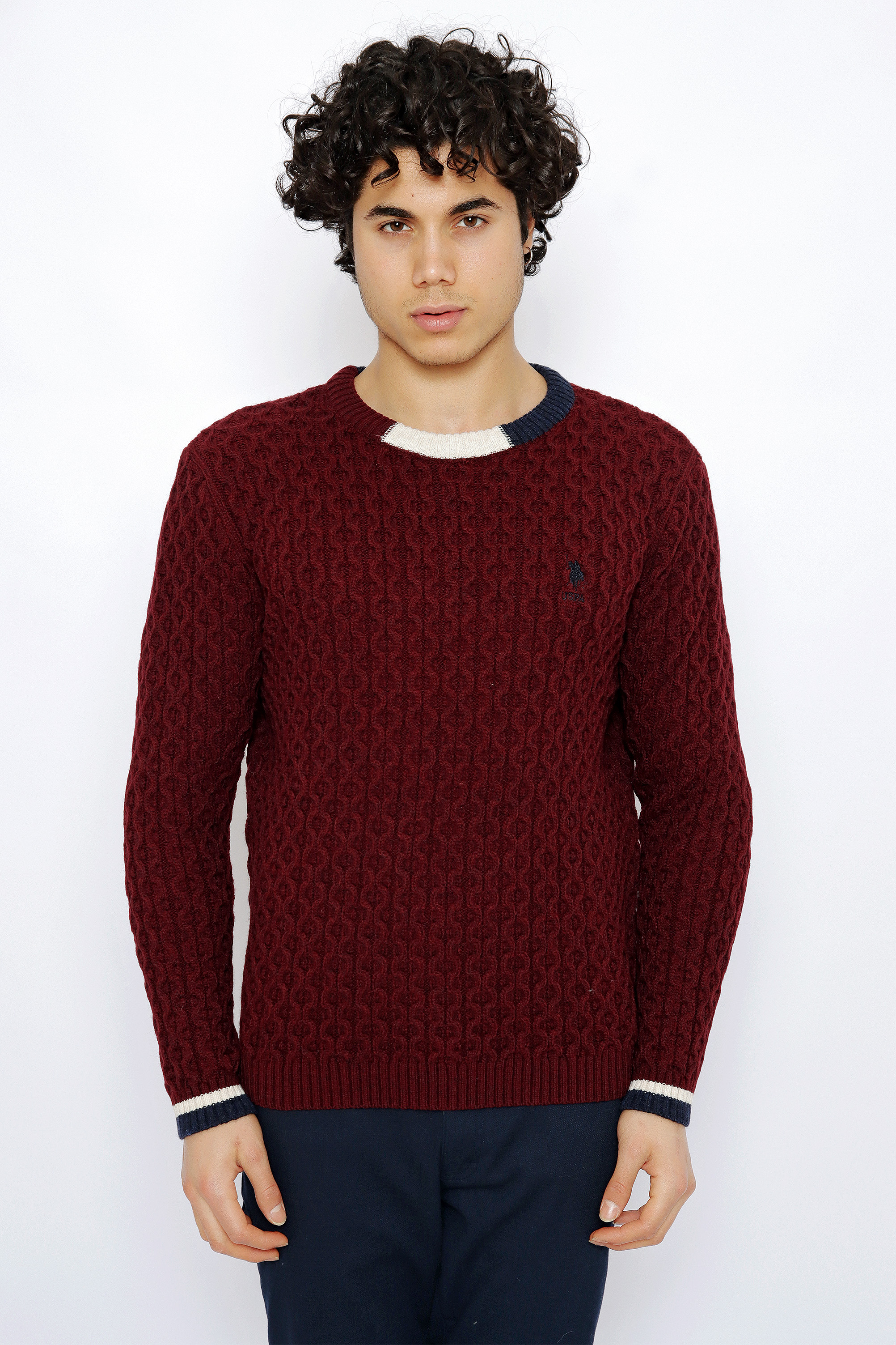 Джемпер мужской US Polo Assn G081SZ0TK0PARADES-SK22 бордовый M, G081SZ0TK0PARADES-SK22
Джемпер мужской US Polo Assn G081SZ0TK0PARADES-SK22 бордовый M, G081SZ0TK0PARADES-SK22