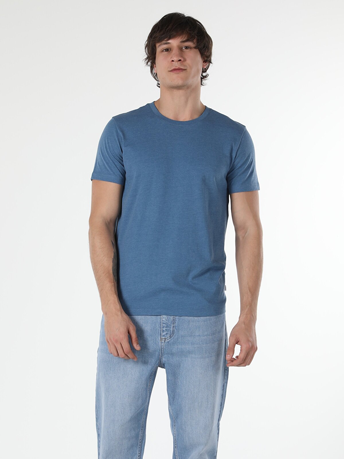 Футболка мужская Colins CLTKTTSHM0022575_Q1.V1 синяя 2XL, CLTKTTSHM0022575_Q1.V1
Футболка мужская Colins CLTKTTSHM0022575_Q1.V1 синяя 2XL, CLTKTTSHM0022575_Q1.V1