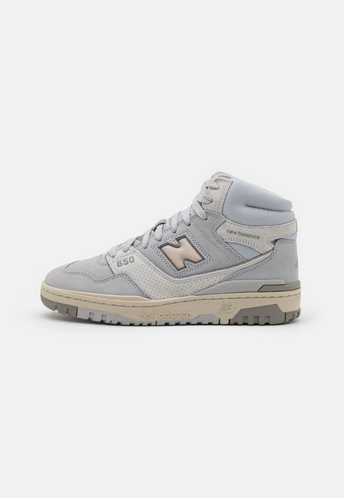 Кеды мужские New Balance 650 Unisex серые 45 EU (доставка из-за рубежа), Серый, 650 Unisex
Кеды мужские New Balance 650 Unisex серые 45 EU (доставка из-за рубежа), Серый, 650 Unisex