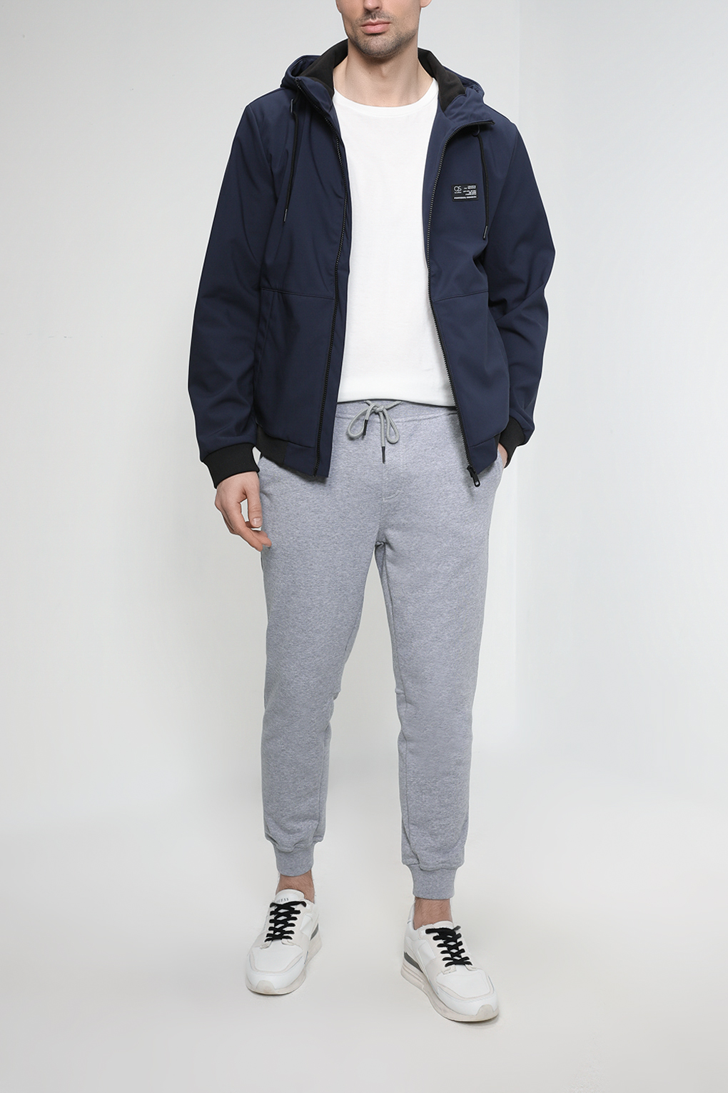 Спортивные брюки мужские MARCO DI RADI MDR23042268CD серые XL, Серый, MDR23042268CD
Спортивные брюки мужские MARCO DI RADI MDR23042268CD серые XL, Серый, MDR23042268CD
