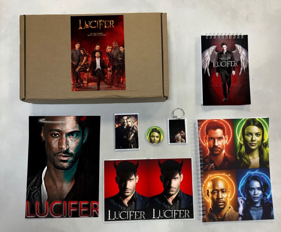 Бокс с подарком Сериал Люцифер, Lucifer , Box-180123-2, 7 предметов, Бежевый, Сериал Люцифер, Lucifer
Бокс с подарком Сериал Люцифер, Lucifer , Box-180123-2, 7 предметов, Бежевый, Сериал Люцифер, Lucifer