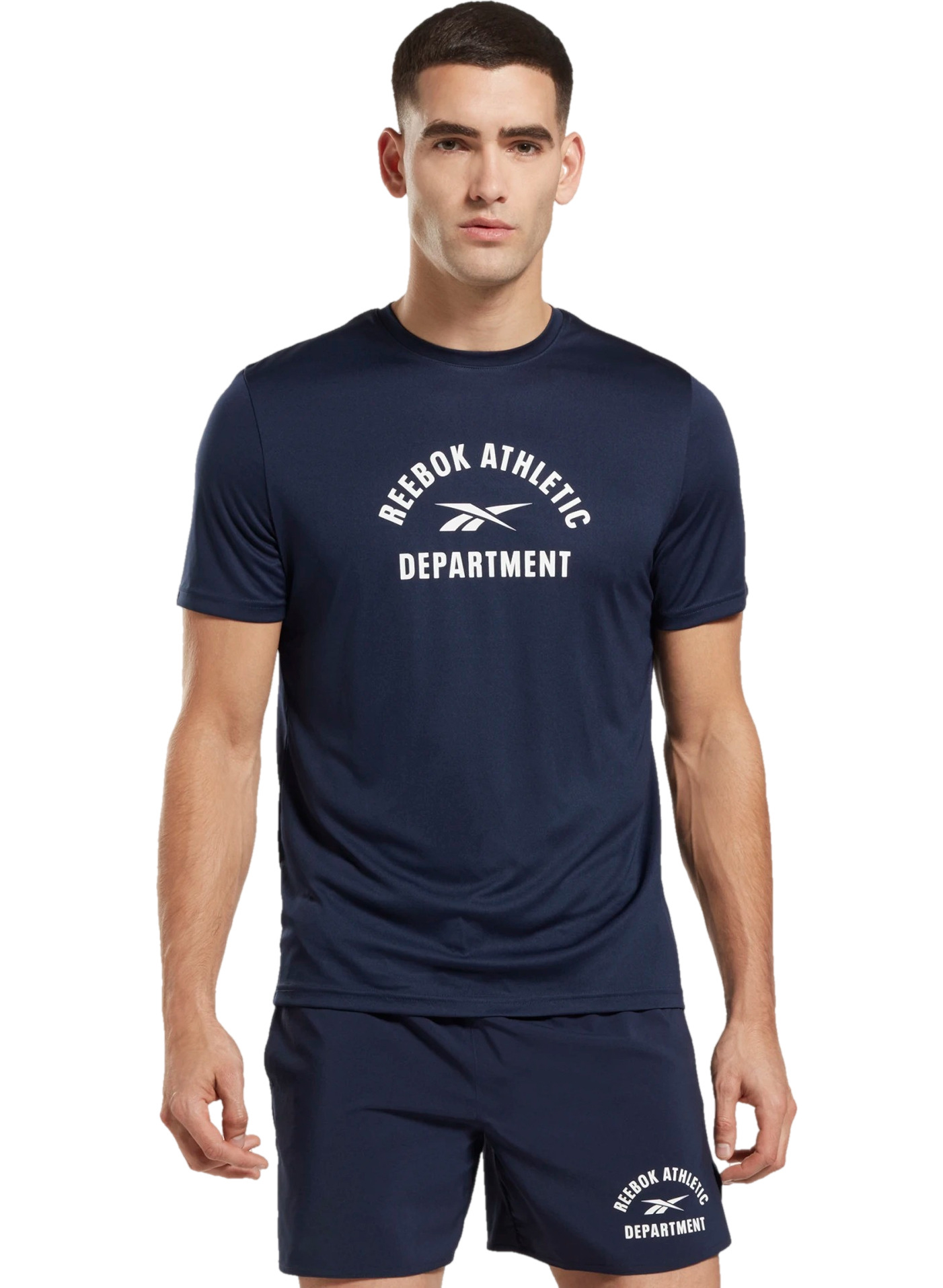 Футболка мужская Reebok Id Train Graphic Ss Tee синяя XS, Синий, Id Train Graphic Ss Tee
Футболка мужская Reebok Id Train Graphic Ss Tee синяя XS, Синий, Id Train Graphic Ss Tee