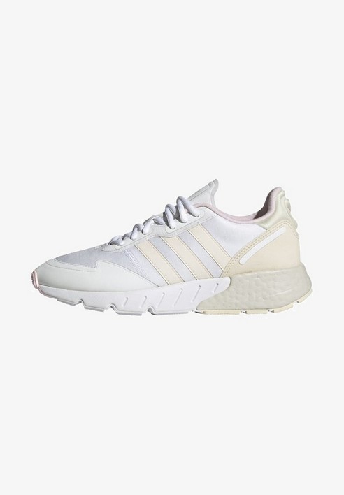 Кроссовки женские Adidas Originals Trainers белые 40 EU (доставка из-за рубежа), Белый, Trainers
Кроссовки женские Adidas Originals Trainers белые 40 EU (доставка из-за рубежа), Белый, Trainers