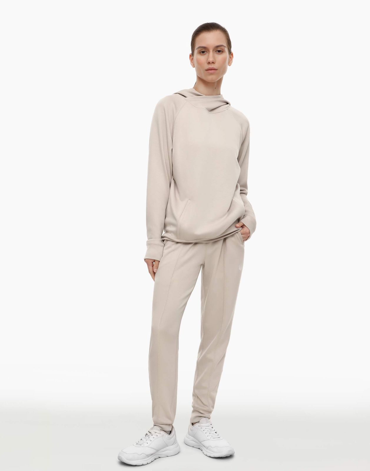 Спортивные брюки женские Gloria Jeans GRT000186 бежевые M/164 (44-46), Бежевый, GRT000186
Спортивные брюки женские Gloria Jeans GRT000186 бежевые M/164 (44-46), Бежевый, GRT000186