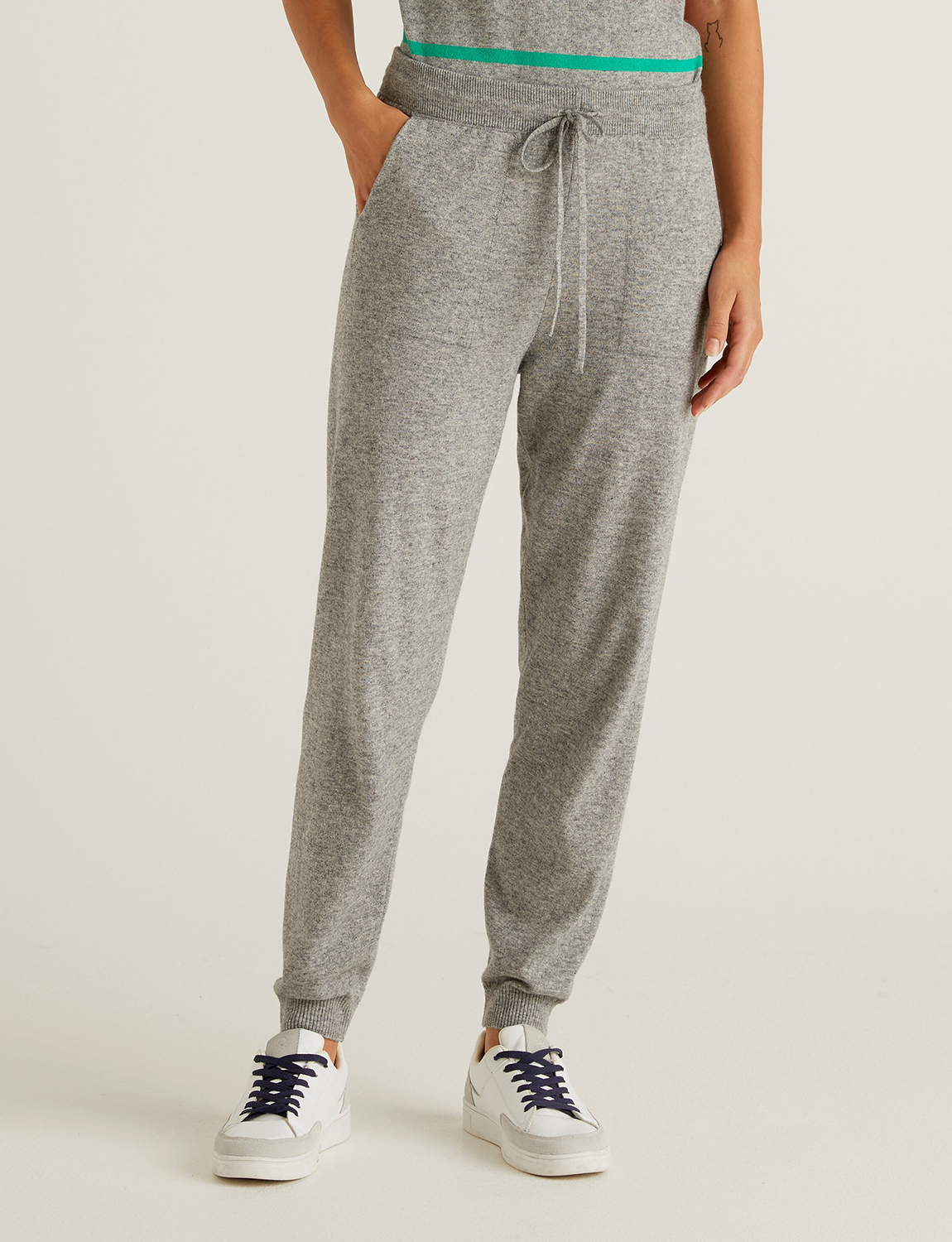 фото Спортивные брюки женские united colors of benetton 21a_1035p0107 серые l