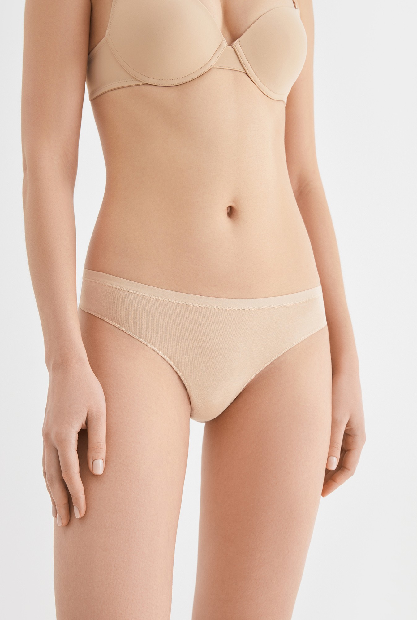 Комплект трусов женских Infinity Lingerie 31204121757 бежевый M, 3 шт., 31204121757
Комплект трусов женских Infinity Lingerie 31204121757 бежевый M, 3 шт., 31204121757