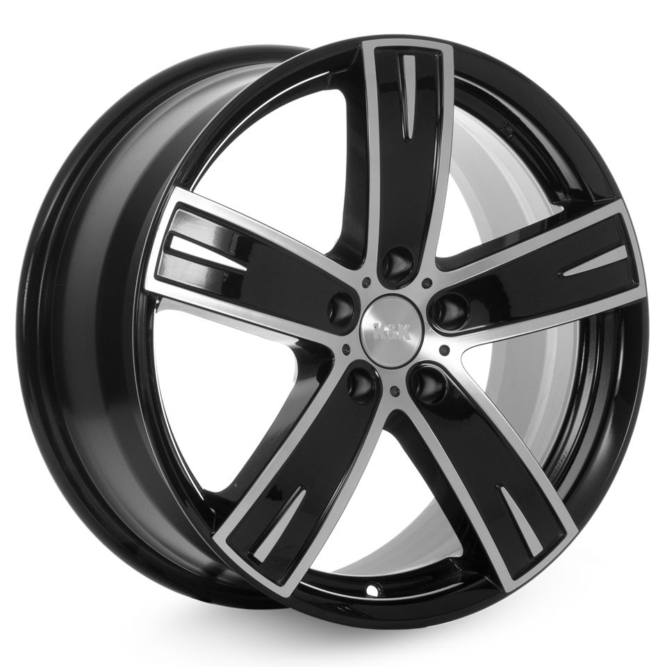 Автомобильная шина GoodYear UltraGrip 8 195/65 R15 зимняя 
Автомобильная шина GoodYear UltraGrip 8 195/65 R15 зимняя