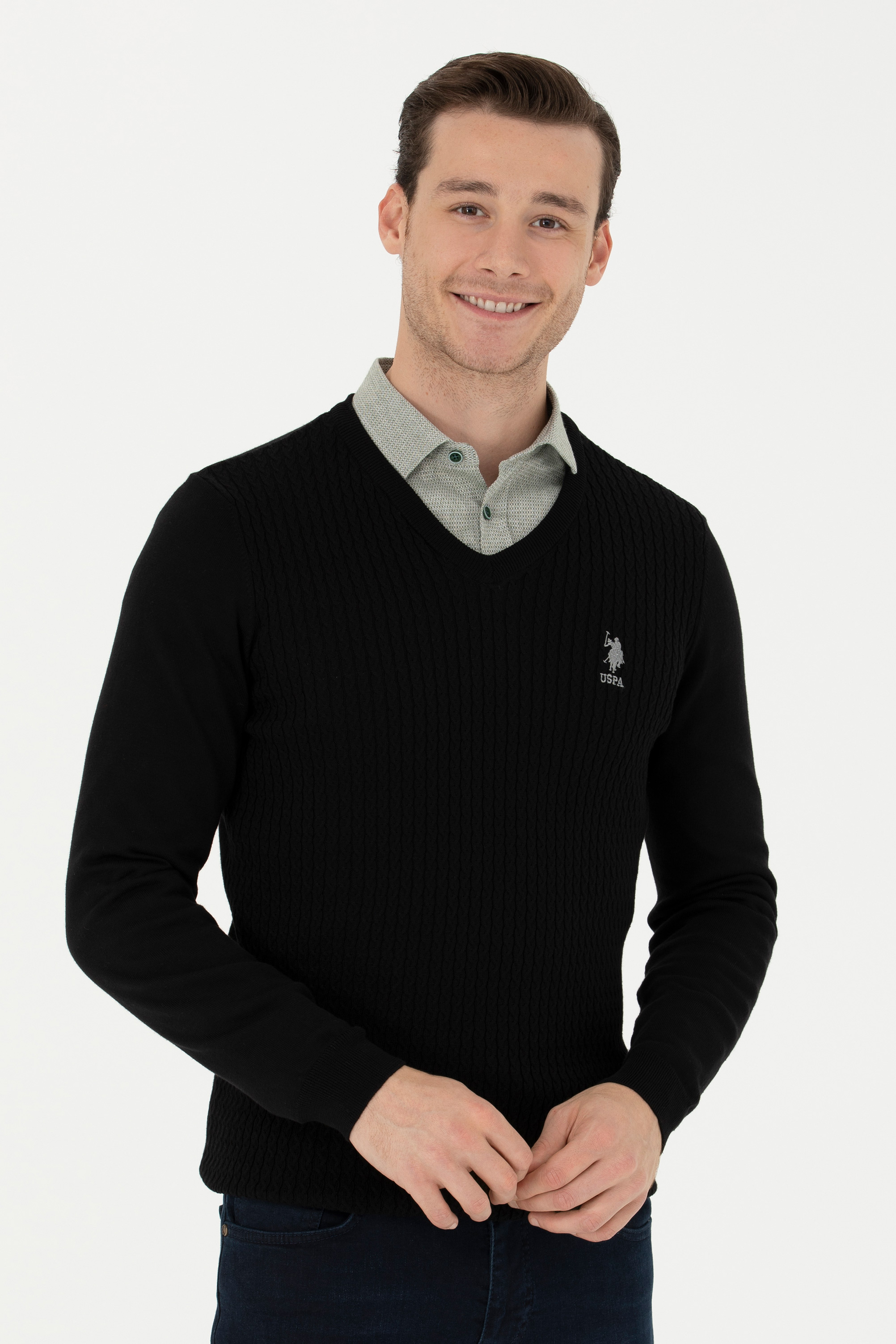 Пуловер мужской U.S. POLO Assn. G081GL0TK0GROV-GLBSK23 черный M, G081GL0TK0GROV-GLBSK23
Пуловер мужской U.S. POLO Assn. G081GL0TK0GROV-GLBSK23 черный M, G081GL0TK0GROV-GLBSK23
